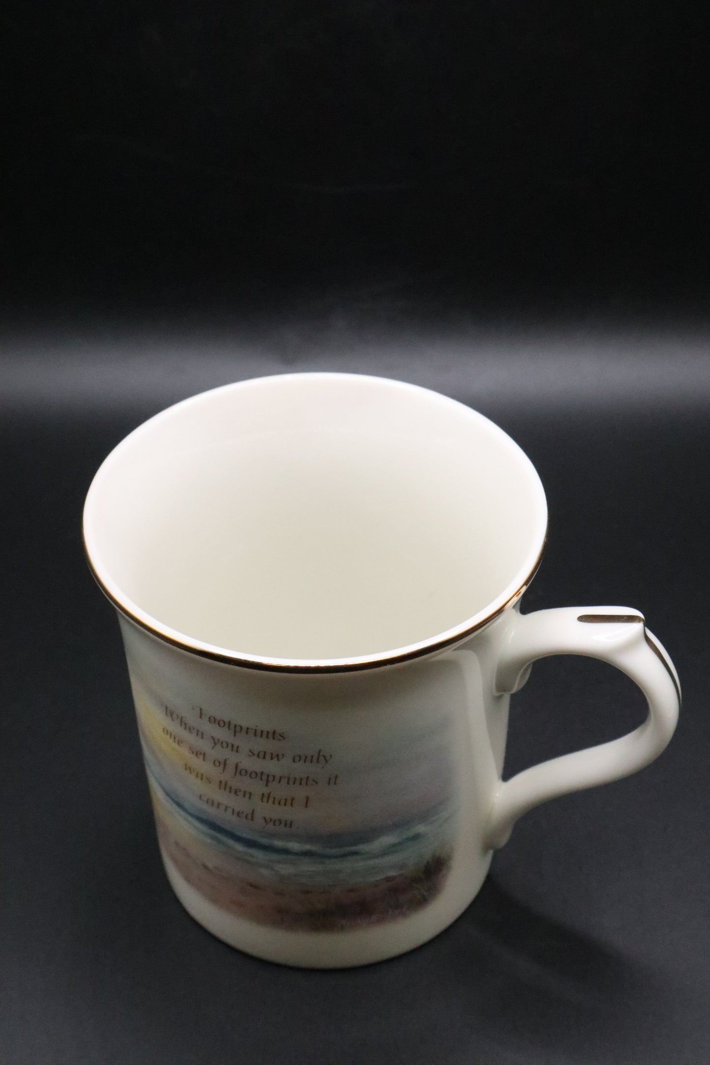 LENOX "FOOTPRINTS" COLLECTOR MUG FINE PORCELAIN WITH BOX