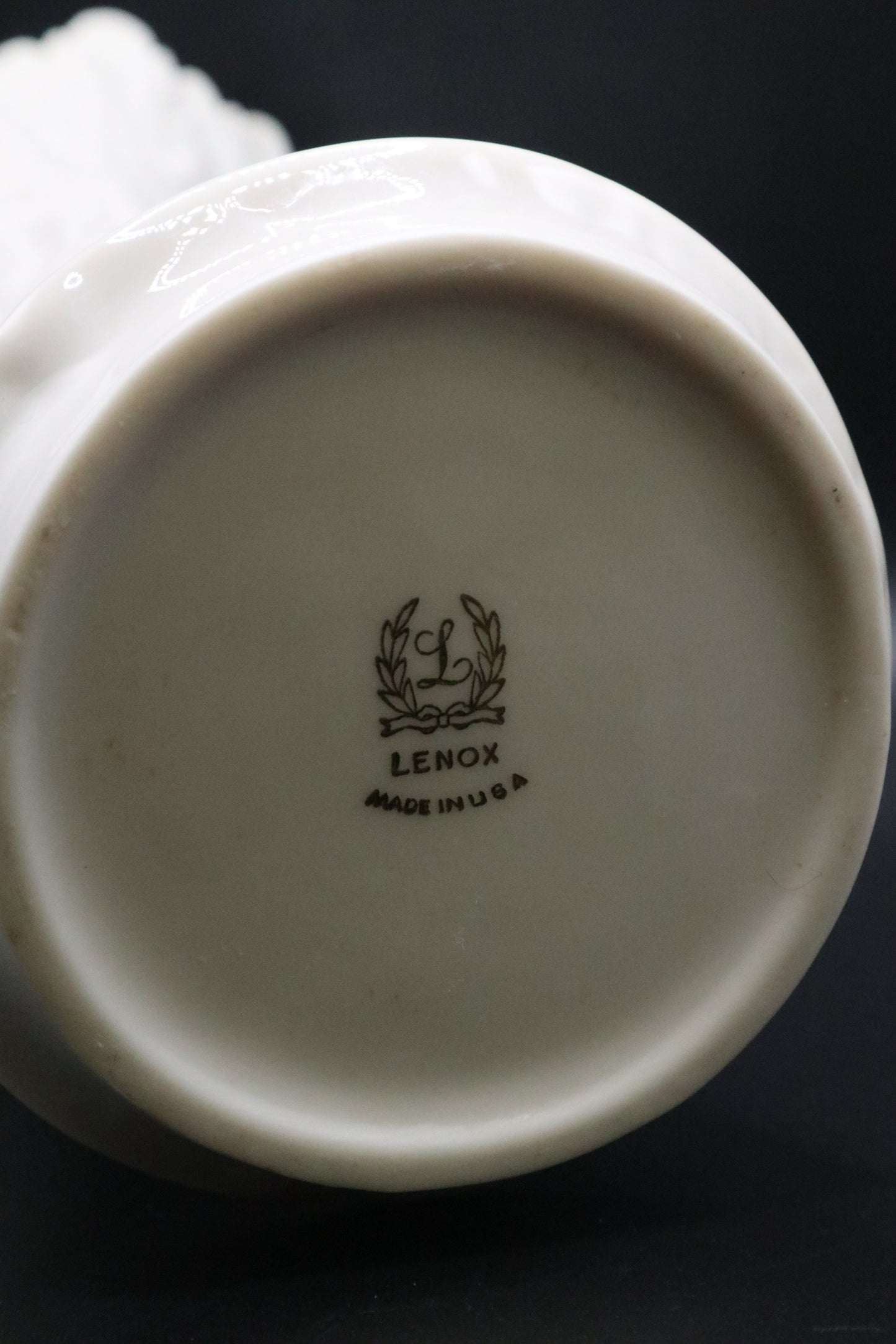 VINTAGE LENOX WOODLAND IVORY VASE