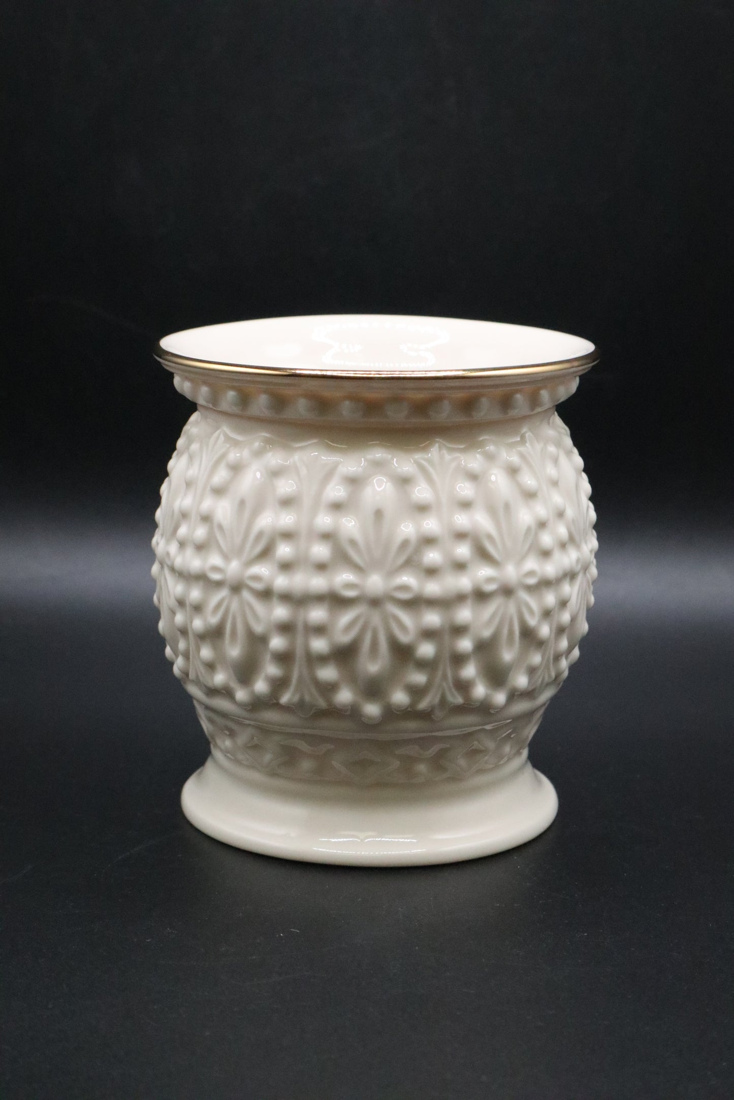 VINTAGE LENOX VOTIVE OR TEA LIGHT HOLDER