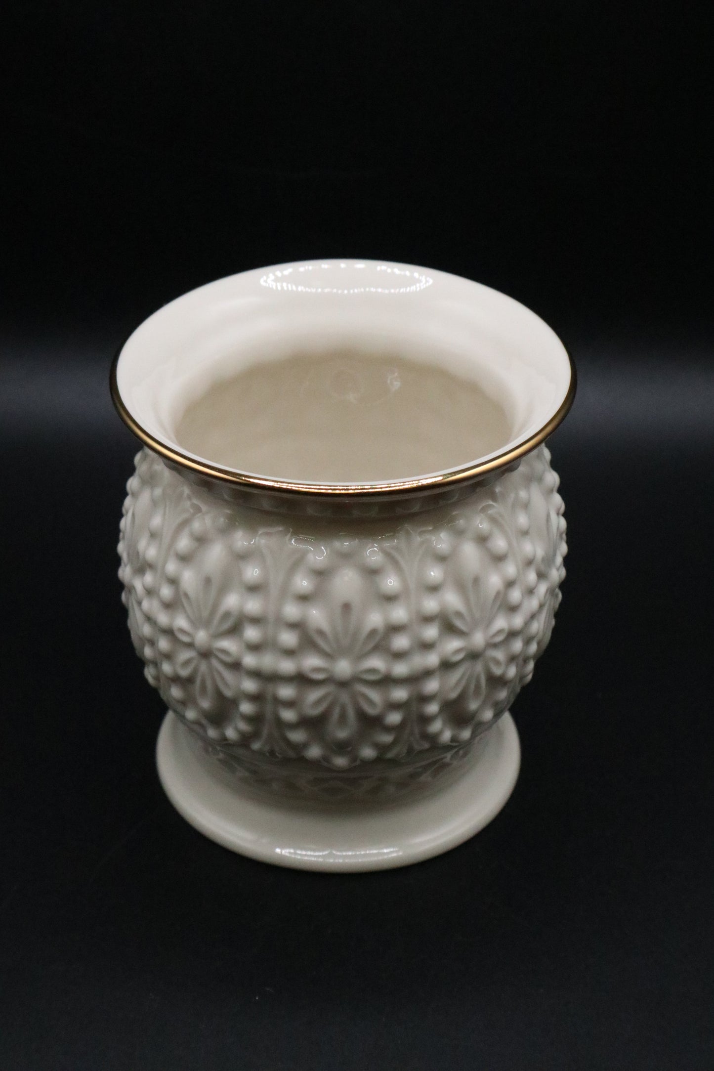 VINTAGE LENOX VOTIVE OR TEA LIGHT HOLDER