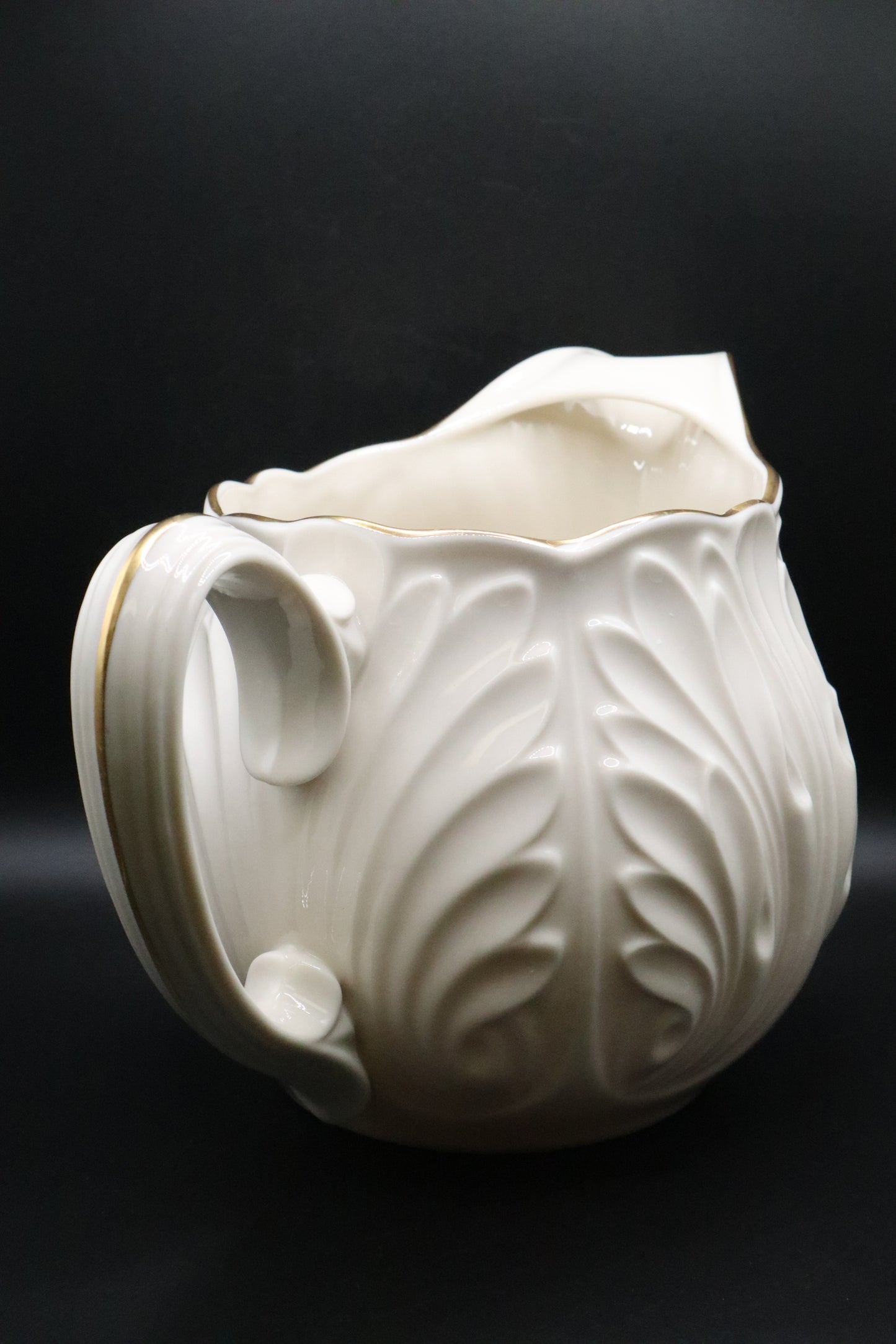 VINTAGE LENOX COTTAGE PITCHER LEAFY PATTERN