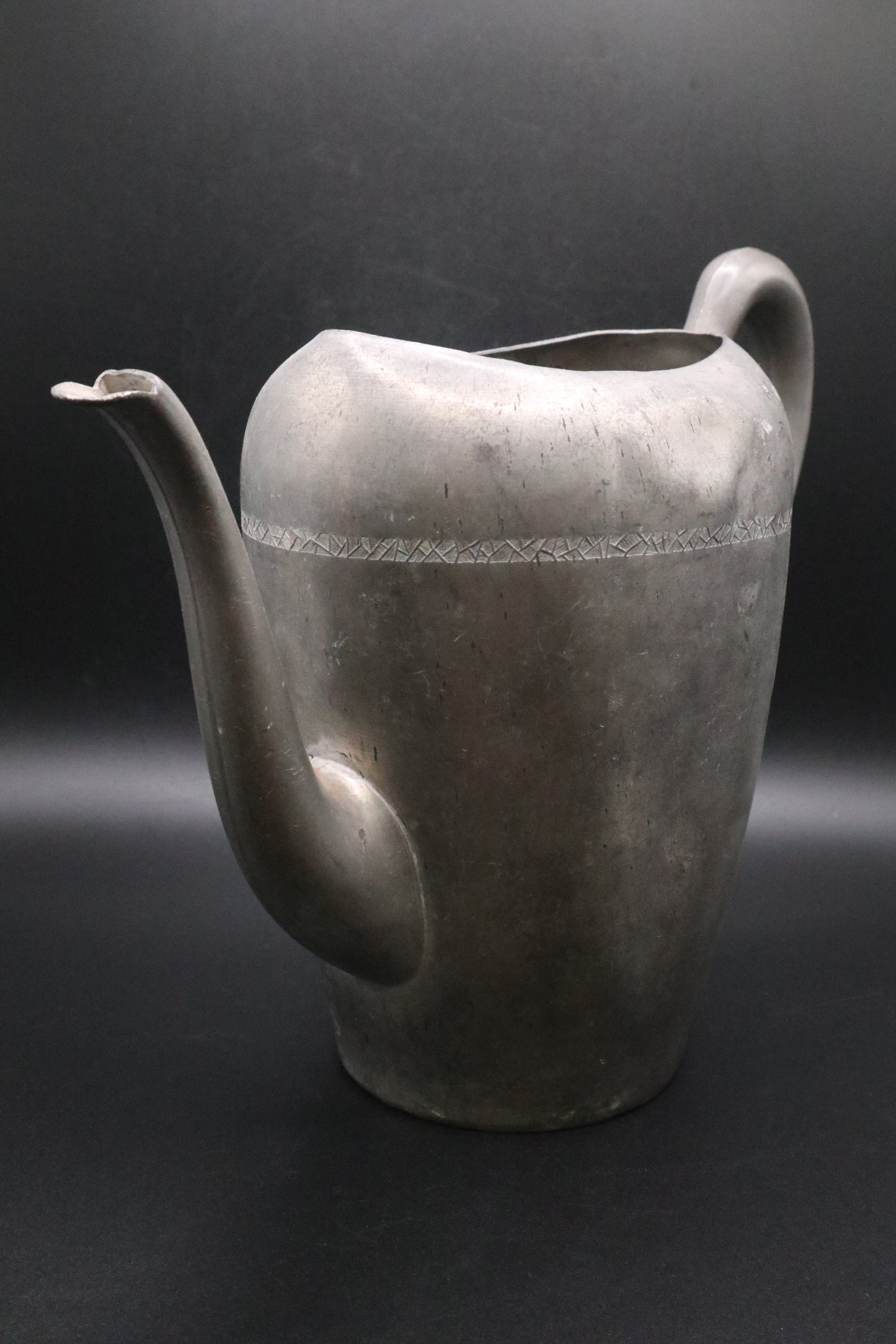 VINTAGE FARMHOUSE TEAPOT