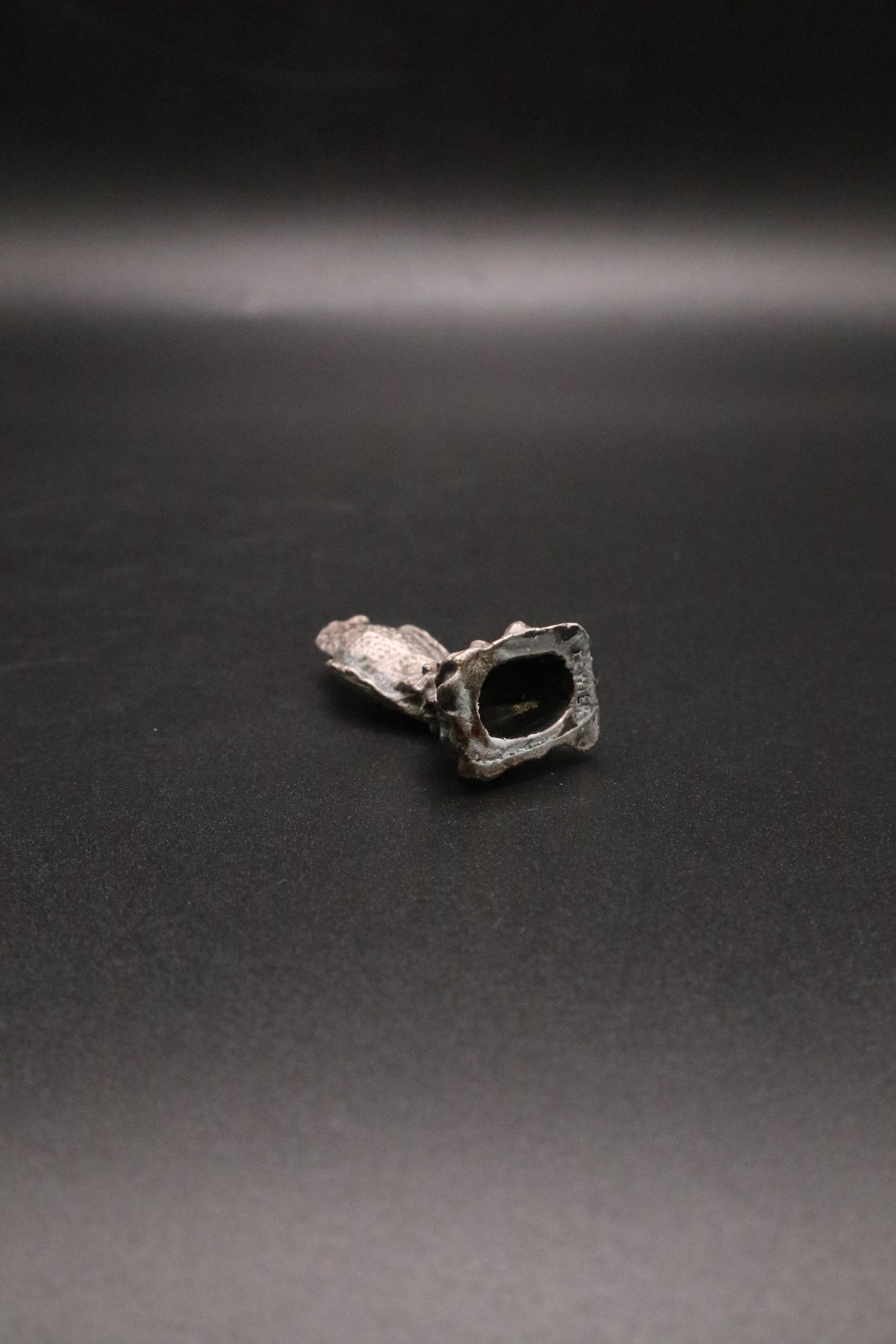 VINTAGE PEWTER MINI PERECHED EAGLE FIGURINE