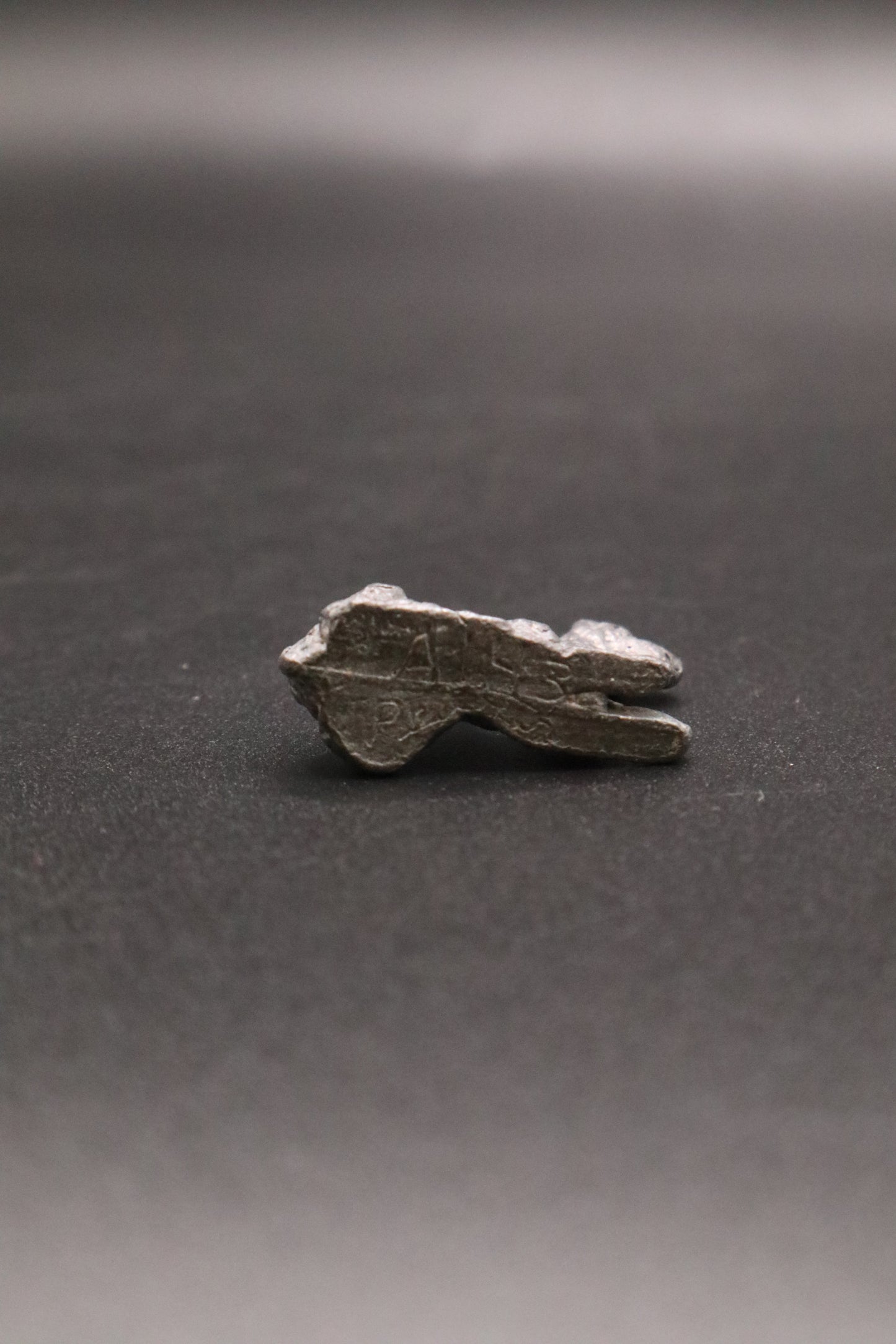 VINTAGE PEWTER MINI CAMEL FIGURINE