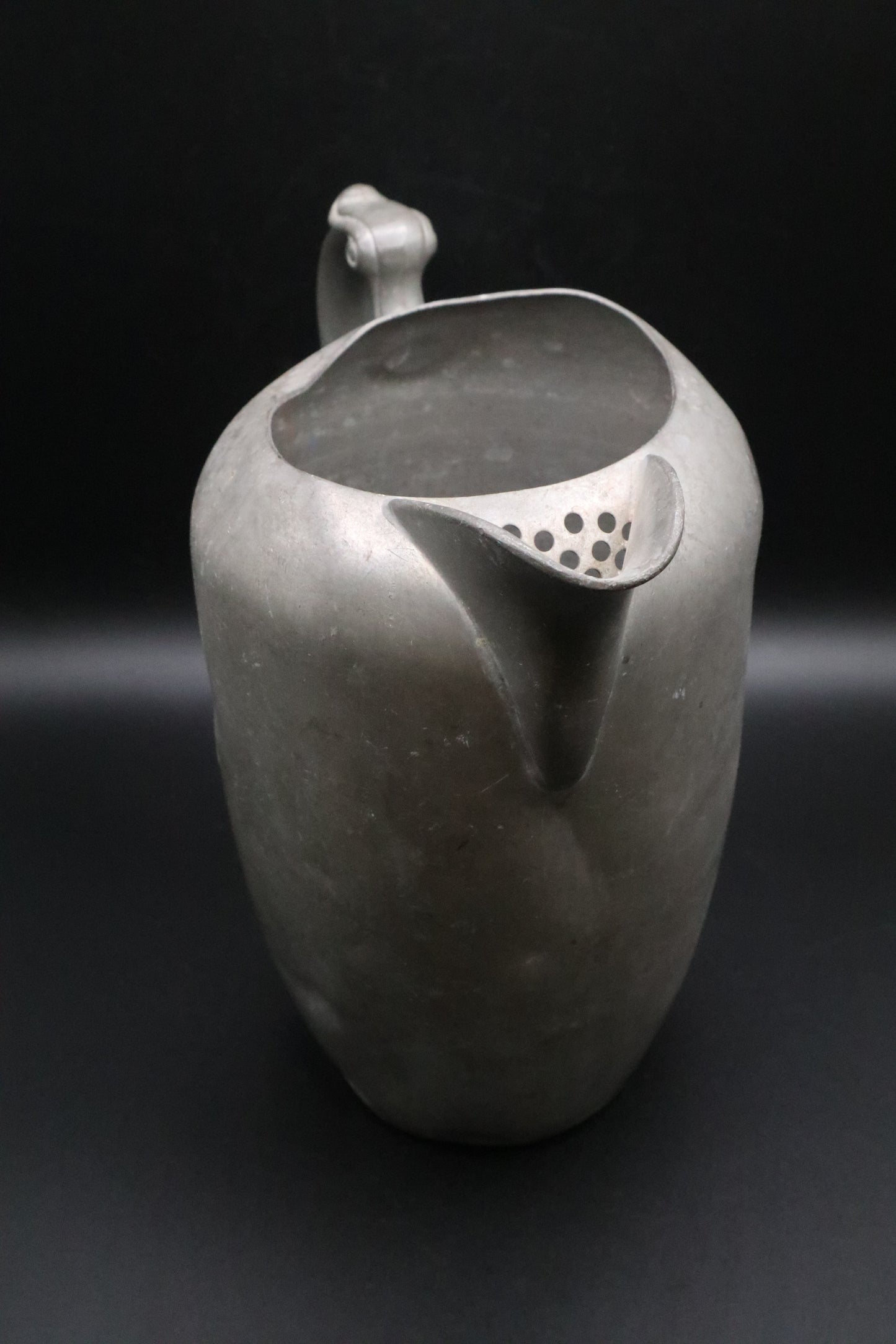 VINTAGE LARGE PEWTER PITCHER