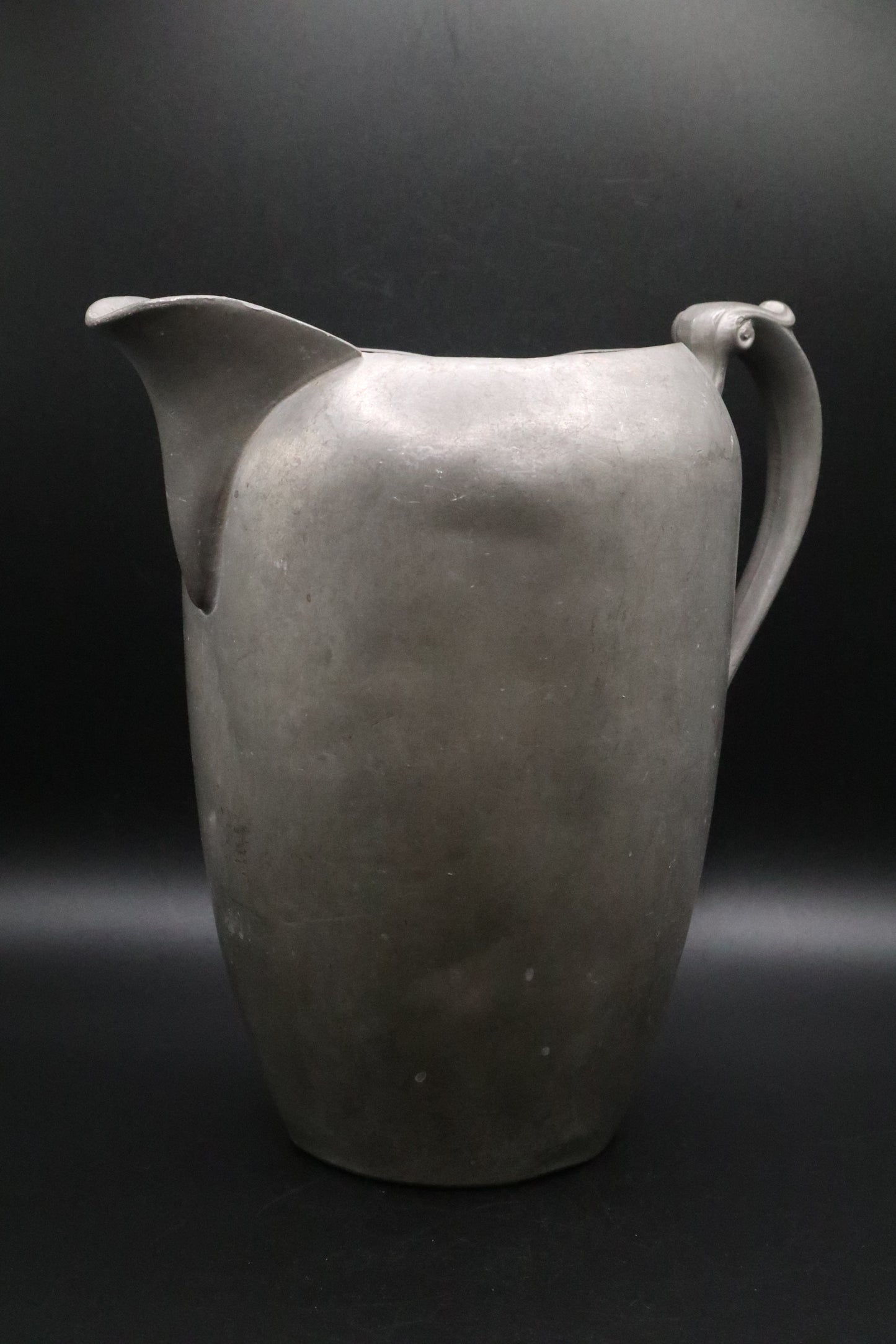 VINTAGE LARGE PEWTER PITCHER