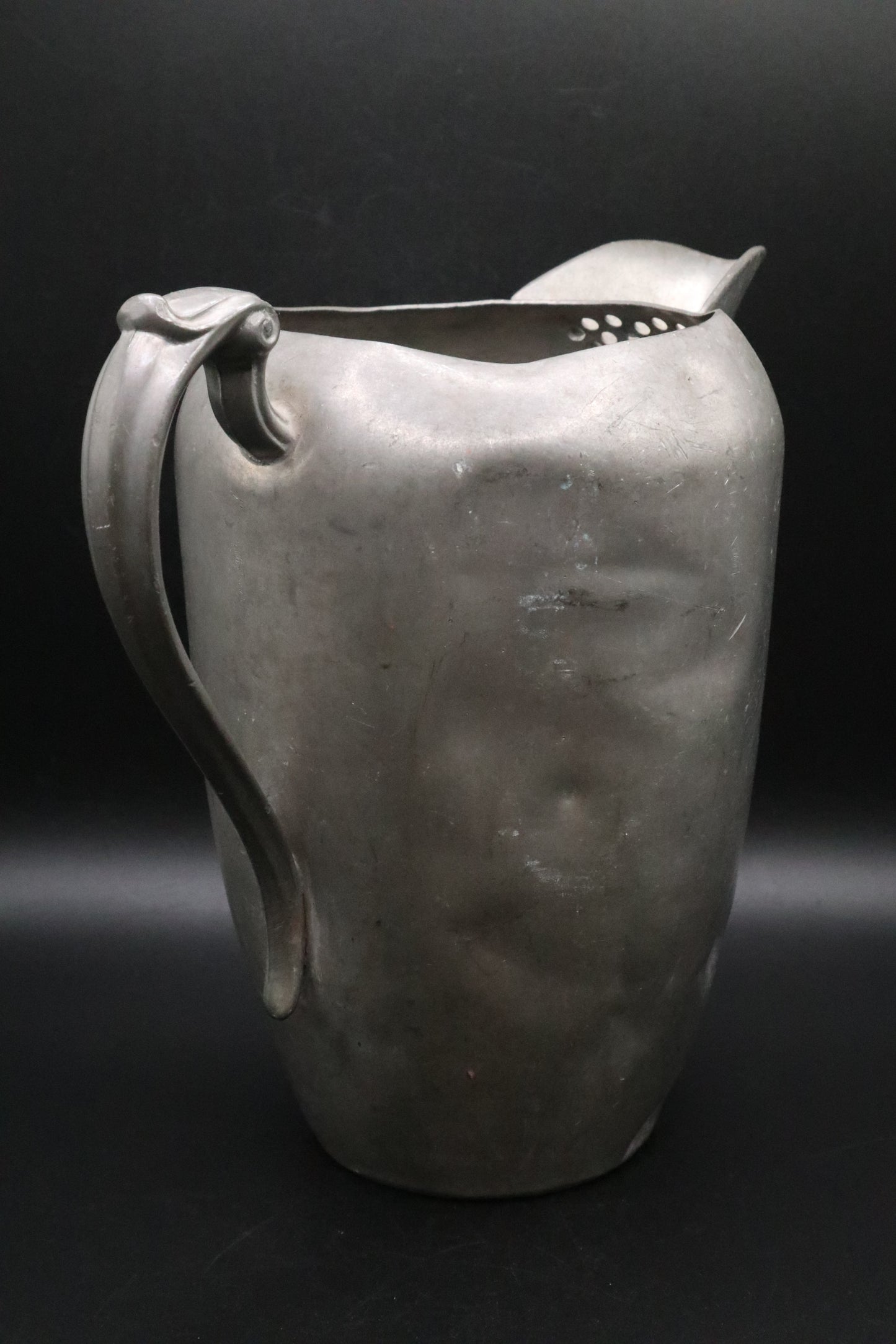 VINTAGE LARGE PEWTER PITCHER