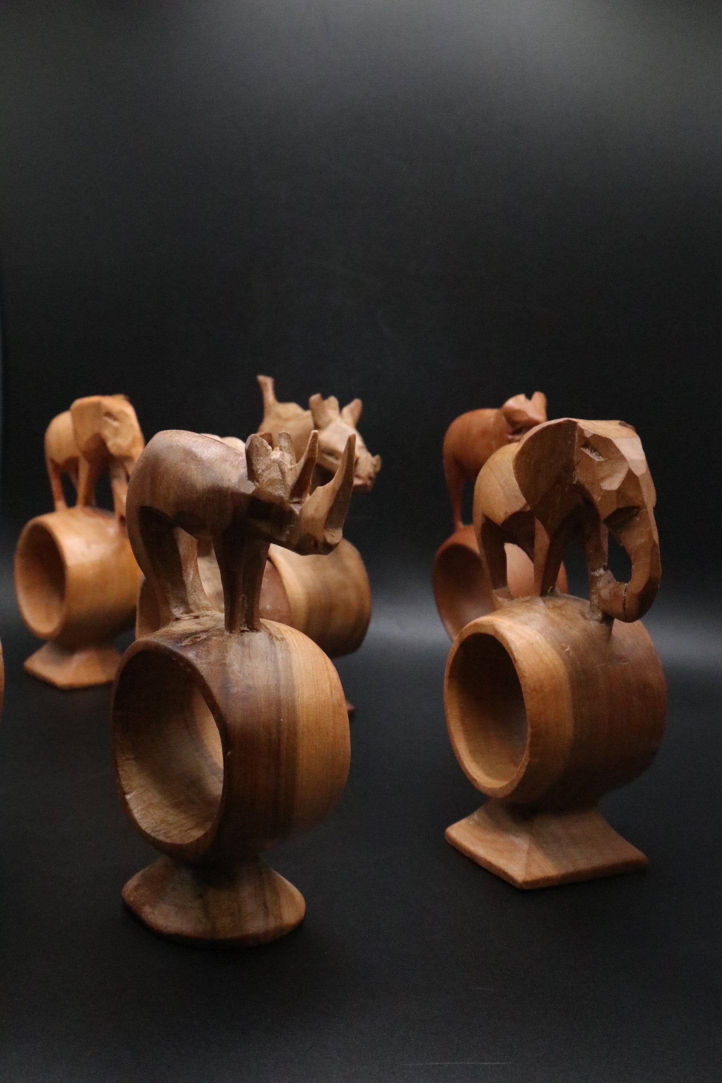 HAND CARVED WOODEN ANIMAL NAPKIN RINGS KENYA SET OF 7