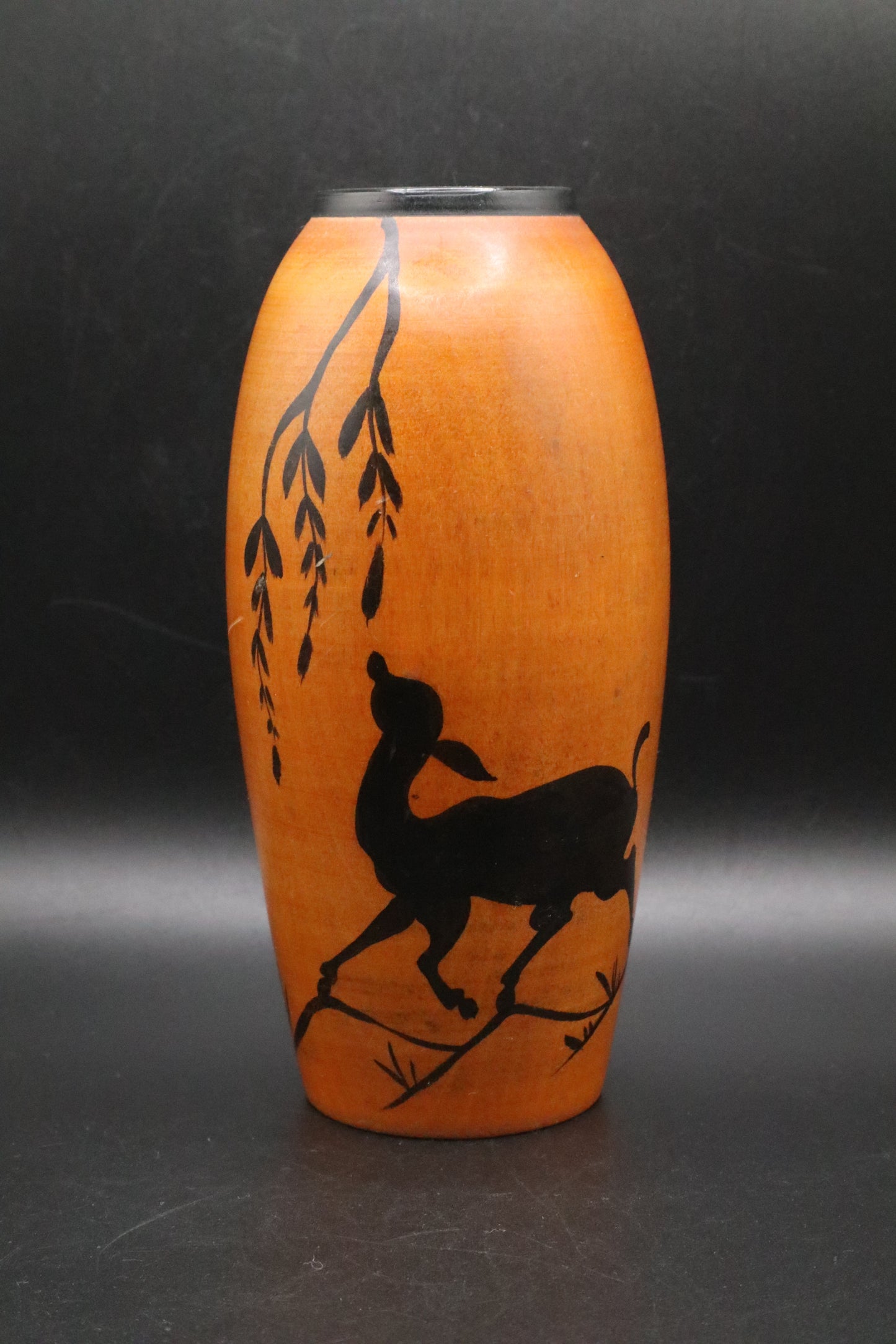VINTAGE HAND CRAFTED SILHOUETTE DEER AND WILLOW TREE VASE