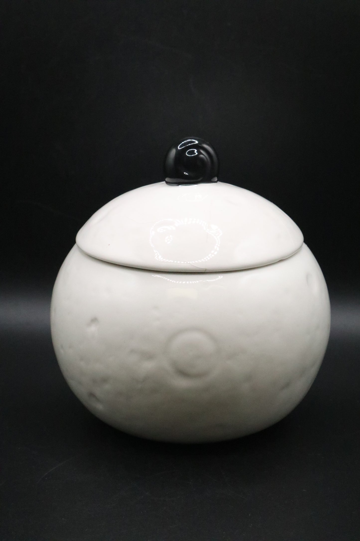 CARNIVAL COTTAGE BY JOHANNA PARKR "LAUGHING LUNA" SUGAR BOWL (AS IS)