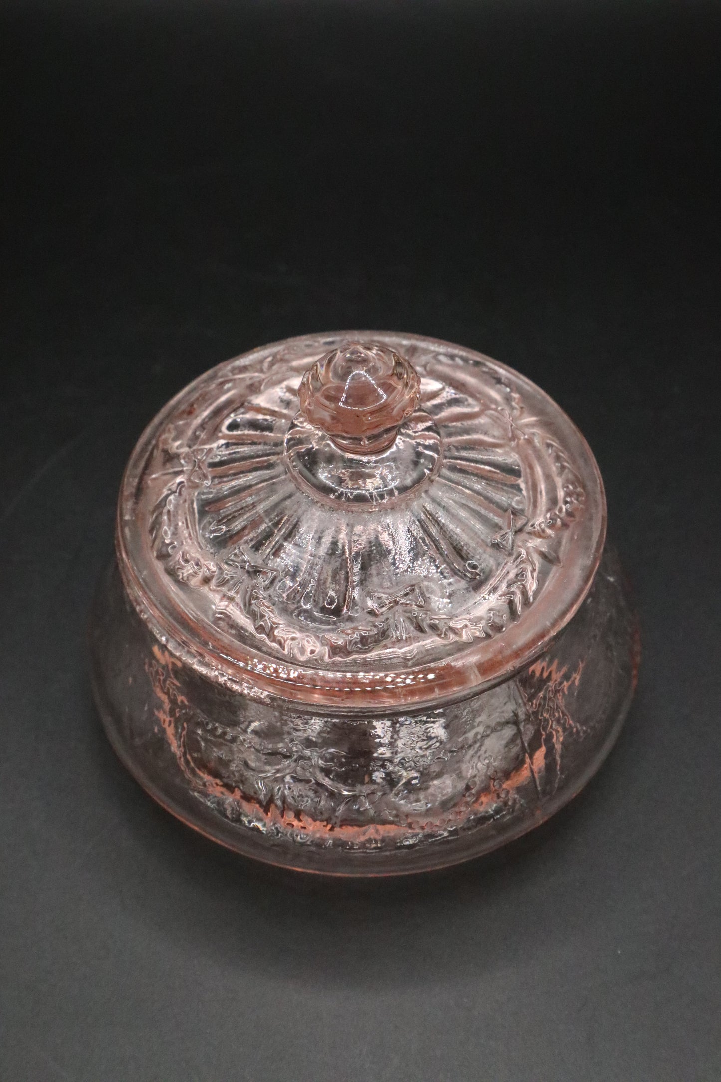 VINTAGE PINK GLASS LIDDED TRINKET JAR W/ BOWDESIGN