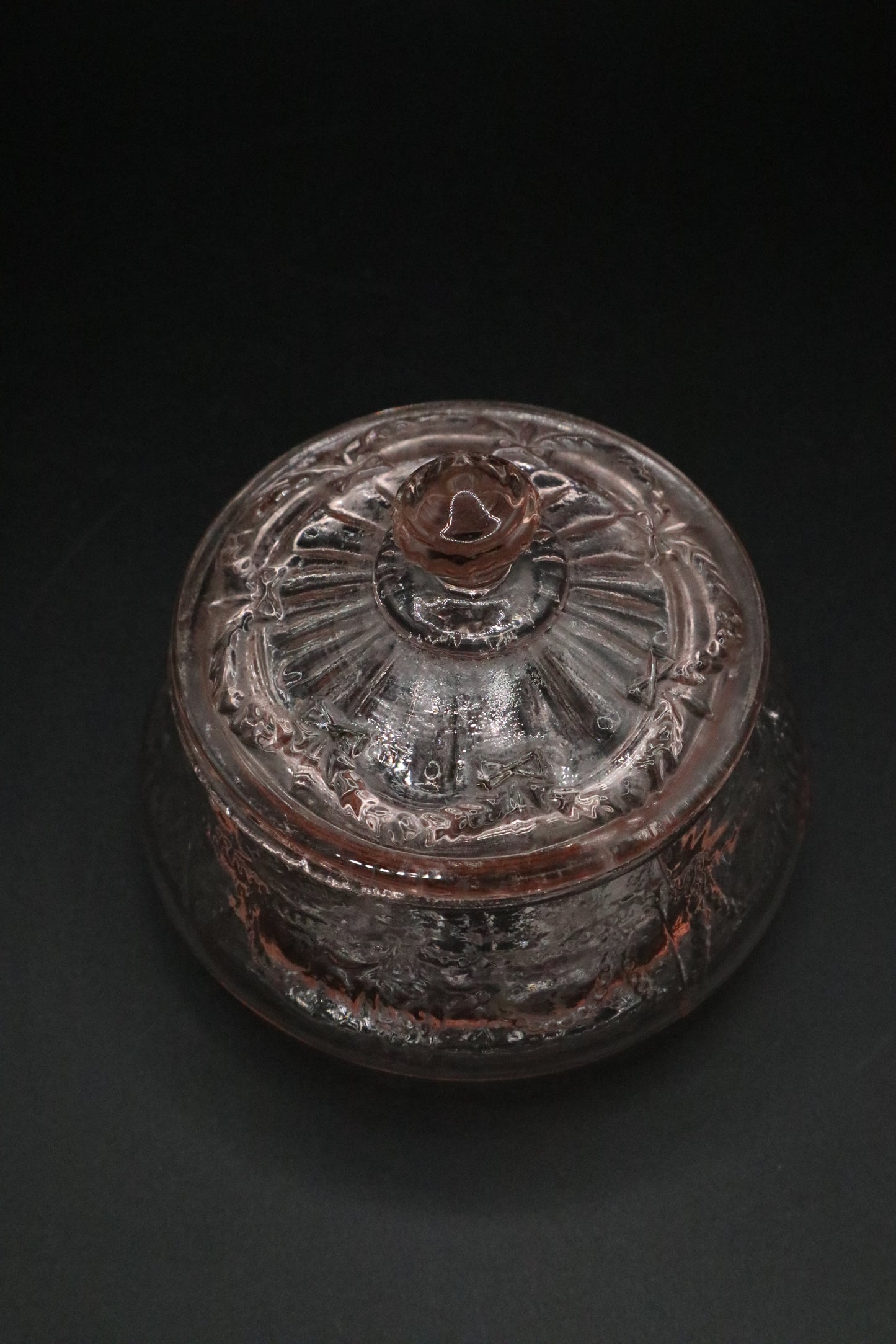 VINTAGE PINK GLASS LIDDED TRINKET JAR W/ BOWDESIGN