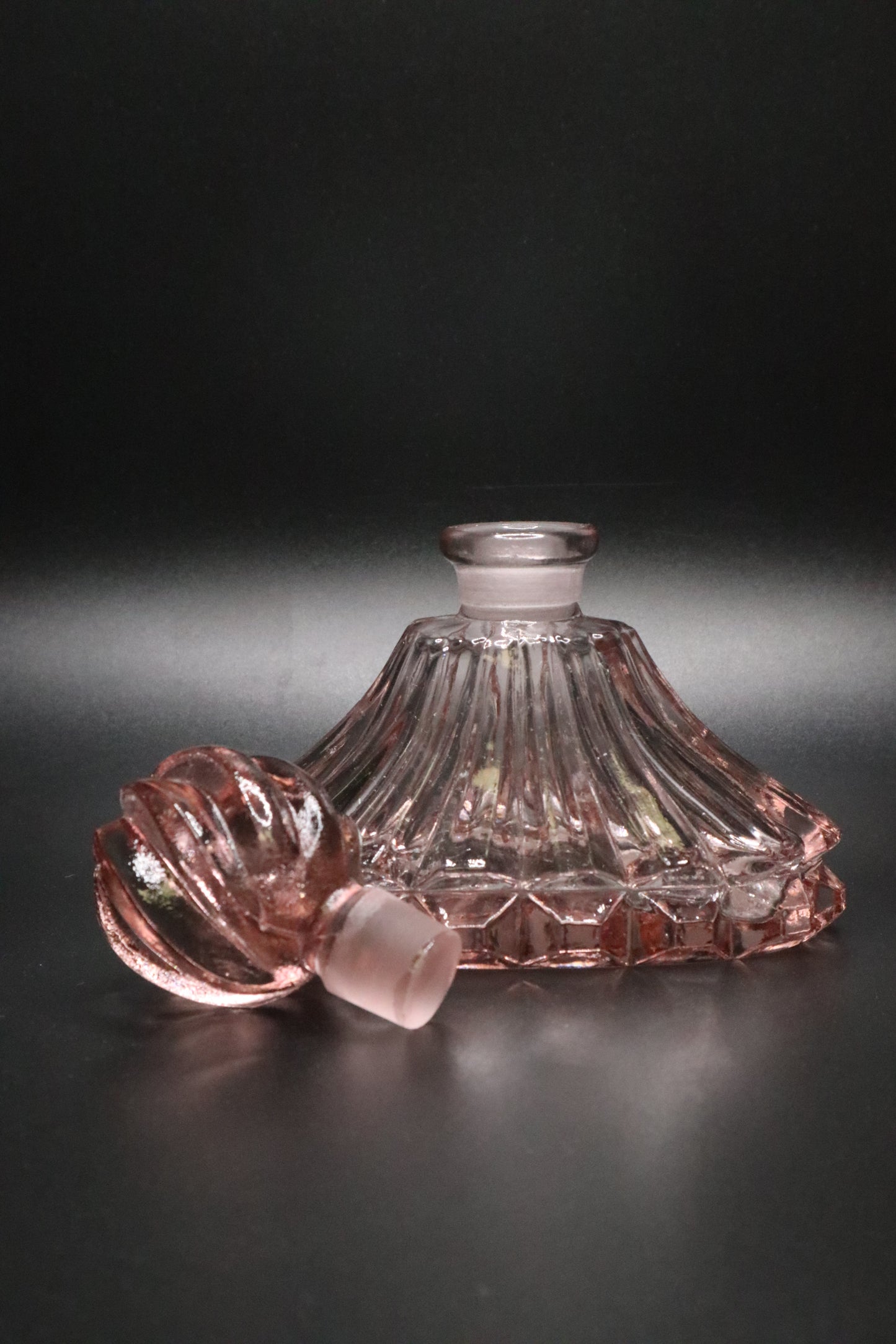 VINTAGE ART DECO PINK LUT GLASS PERFUME