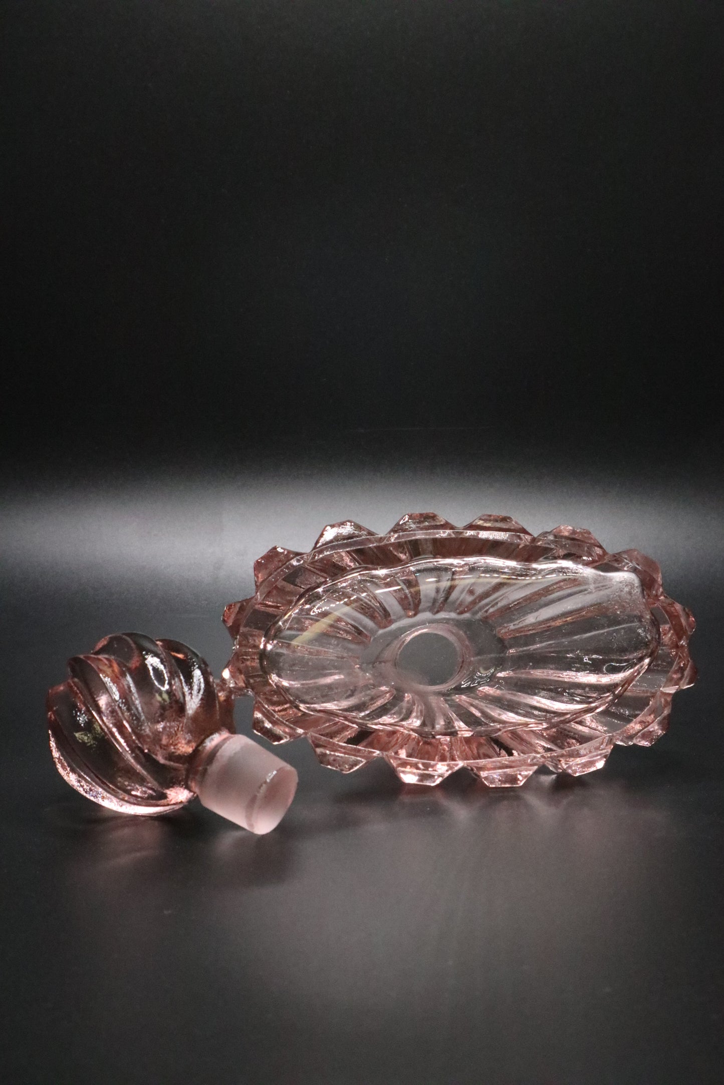 VINTAGE ART DECO PINK LUT GLASS PERFUME