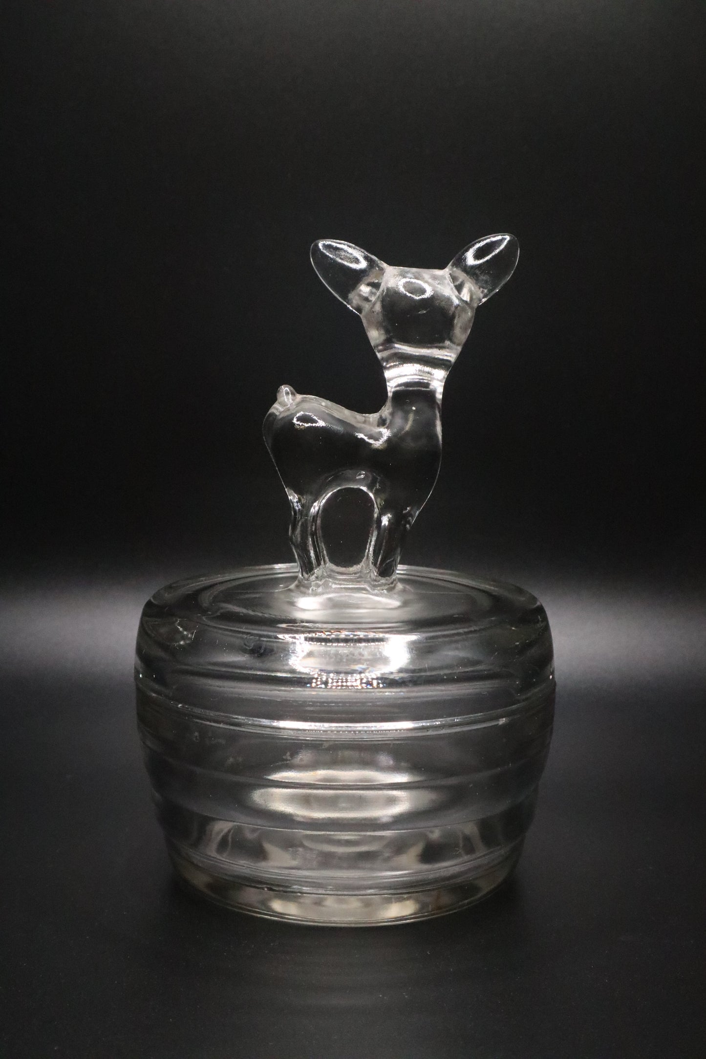 VINTAGE 1940'S JEANNETTE GLASS FAWN TRINKET DISH