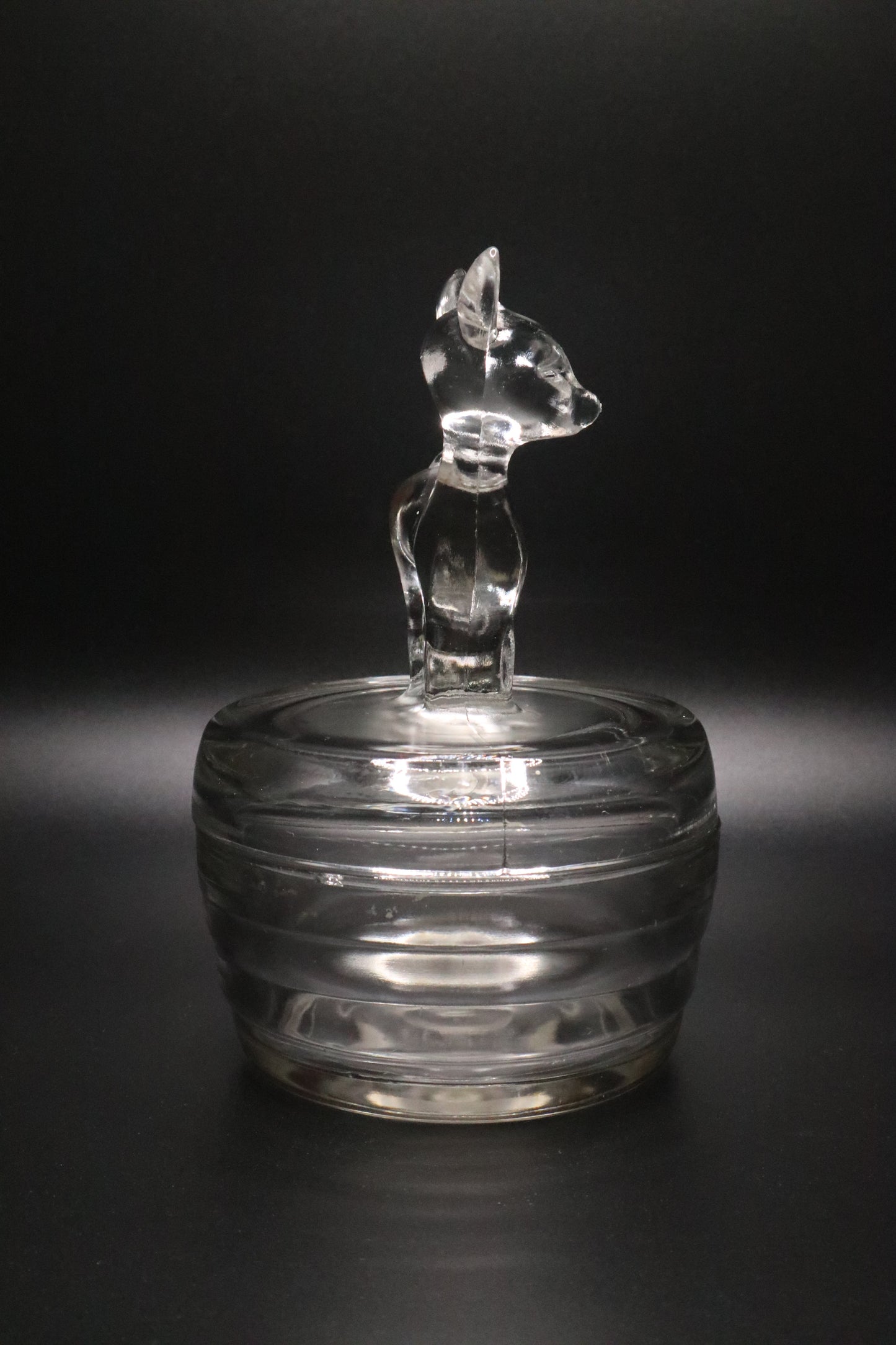 VINTAGE 1940'S JEANNETTE GLASS FAWN TRINKET DISH
