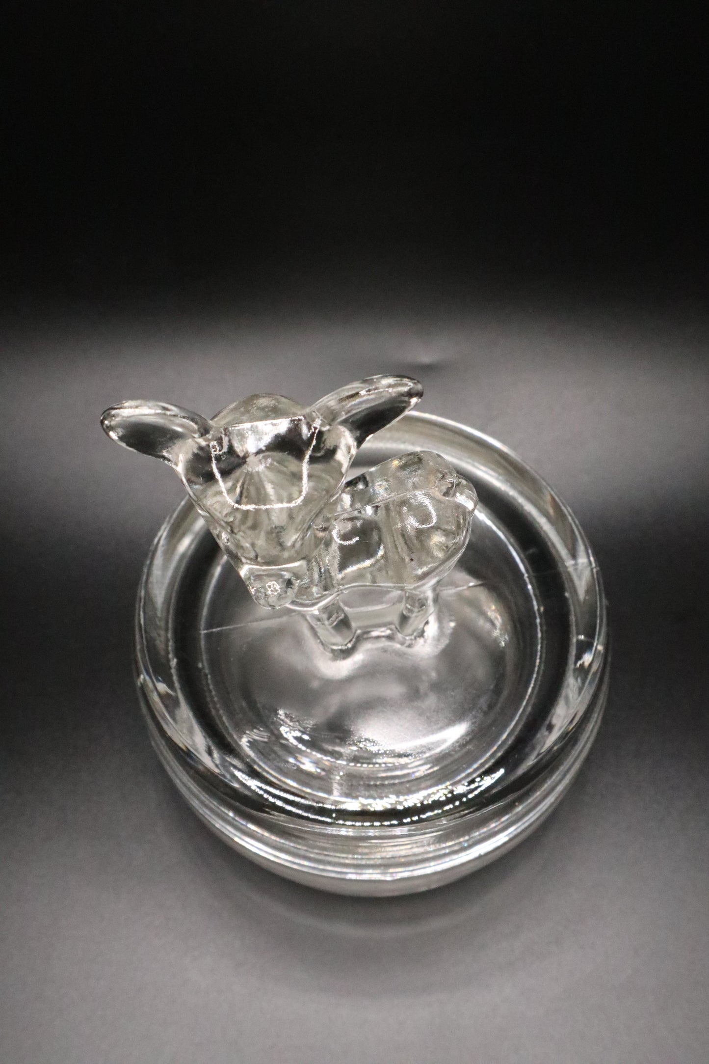 VINTAGE 1940'S JEANNETTE GLASS FAWN TRINKET DISH
