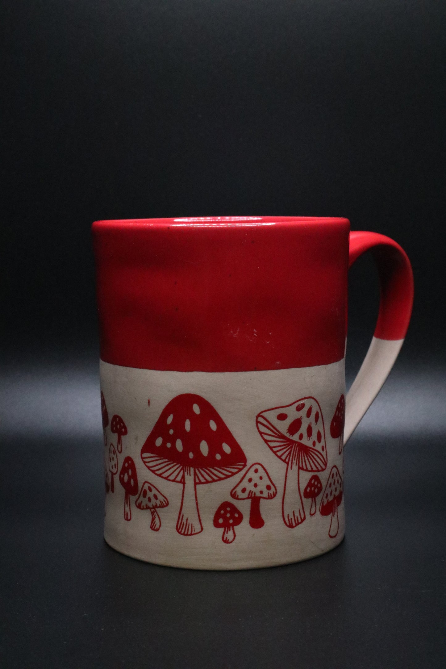 HEARTLAND HIVE RED MUSHROOM COFFEE MUG