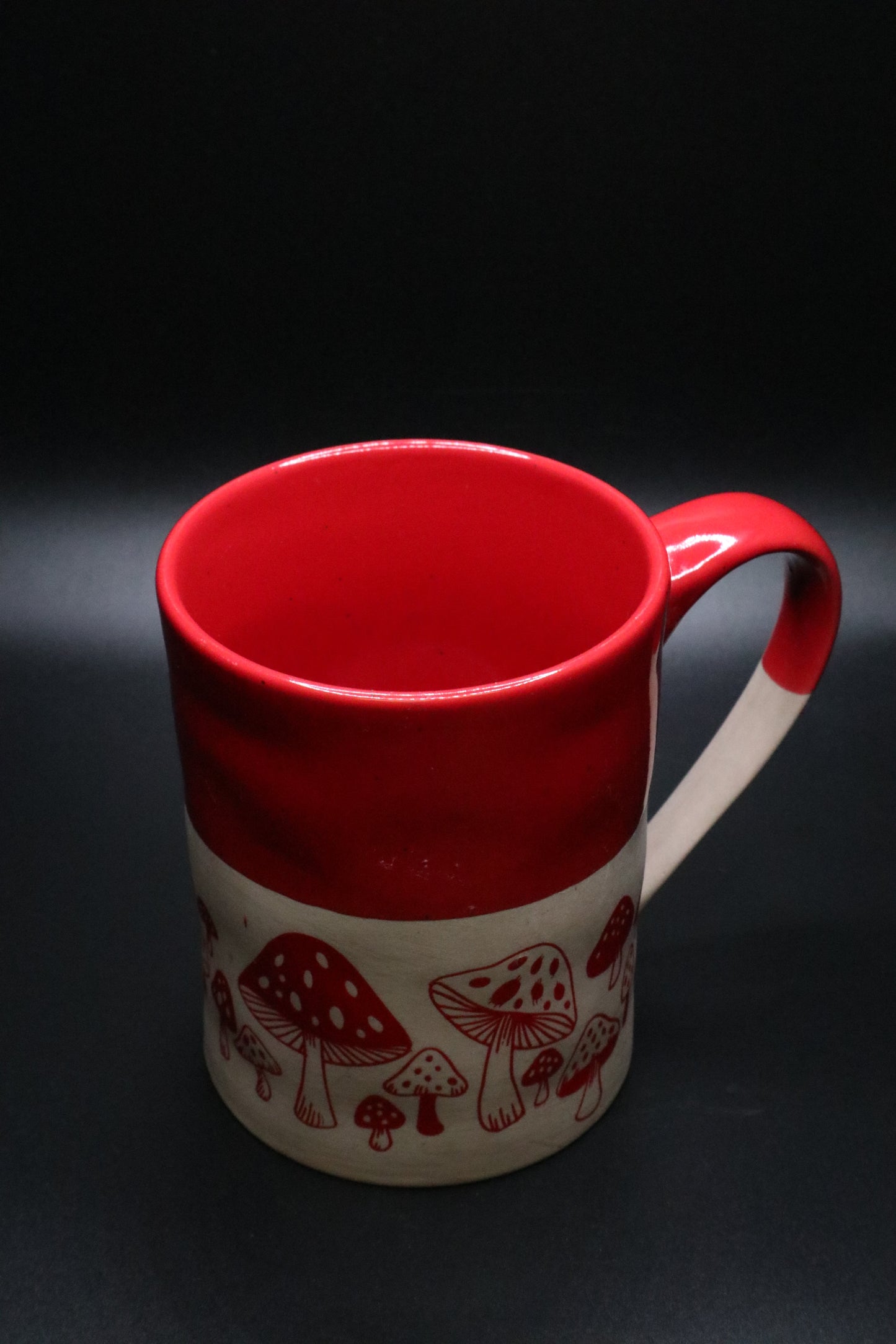 HEARTLAND HIVE RED MUSHROOM COFFEE MUG