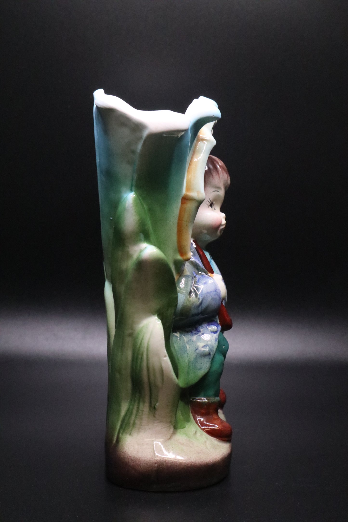 VINTAGE CERAMIC VASE "BAY WITH UMBRELLA" JAPAN