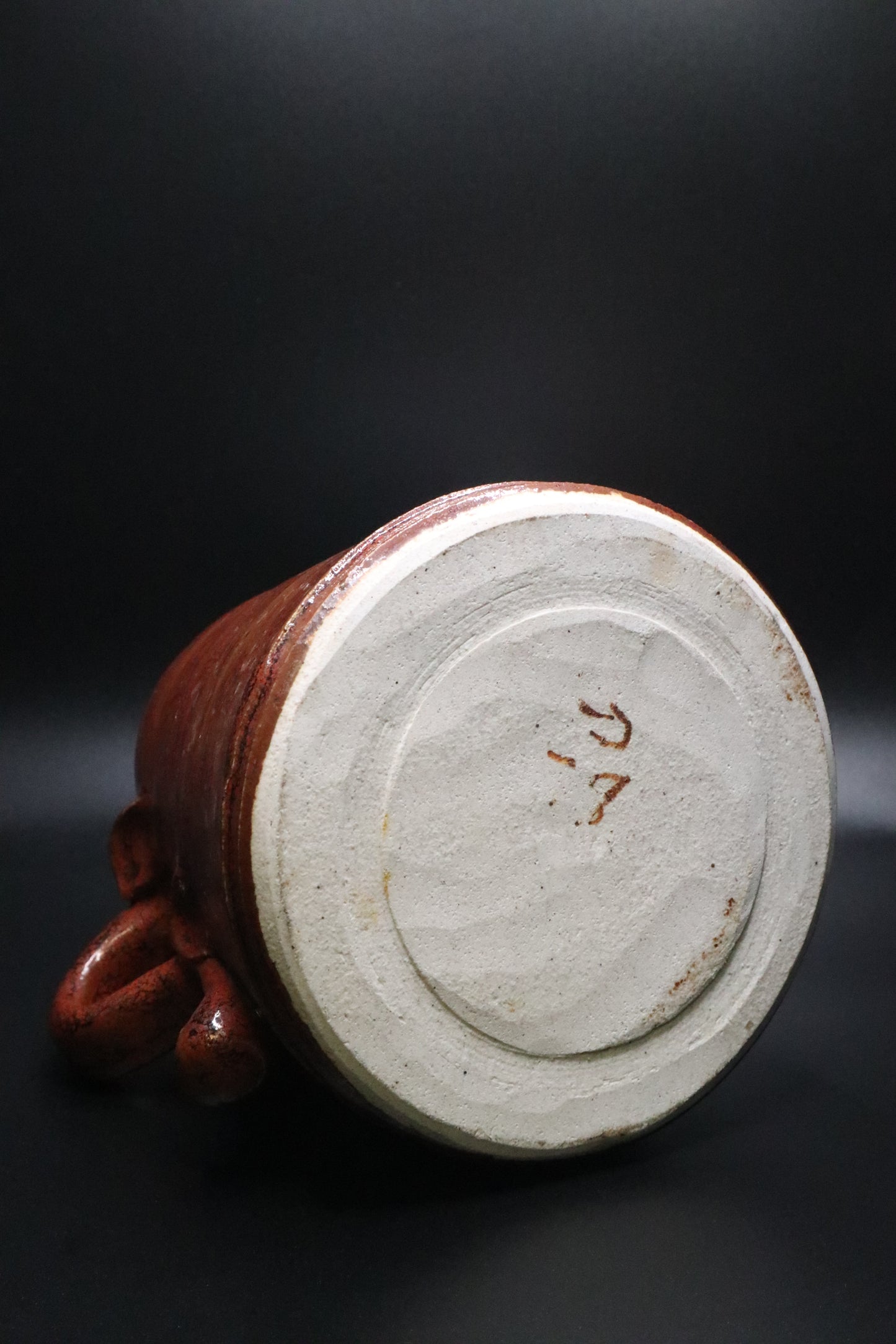 POTTERY BROWN MUG