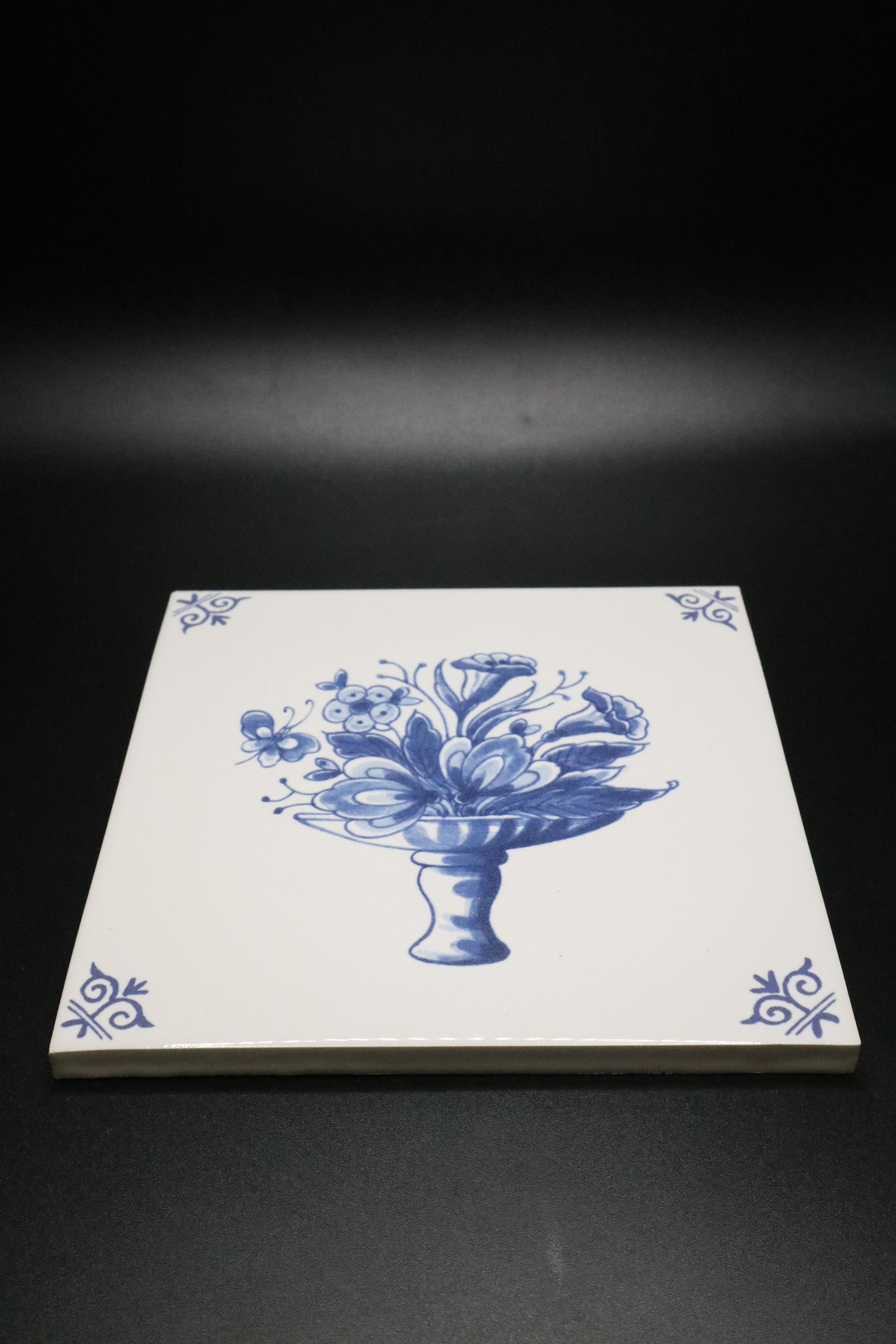 ROYAL DELFT 1653 "THE FLOWER BASKET" TILE