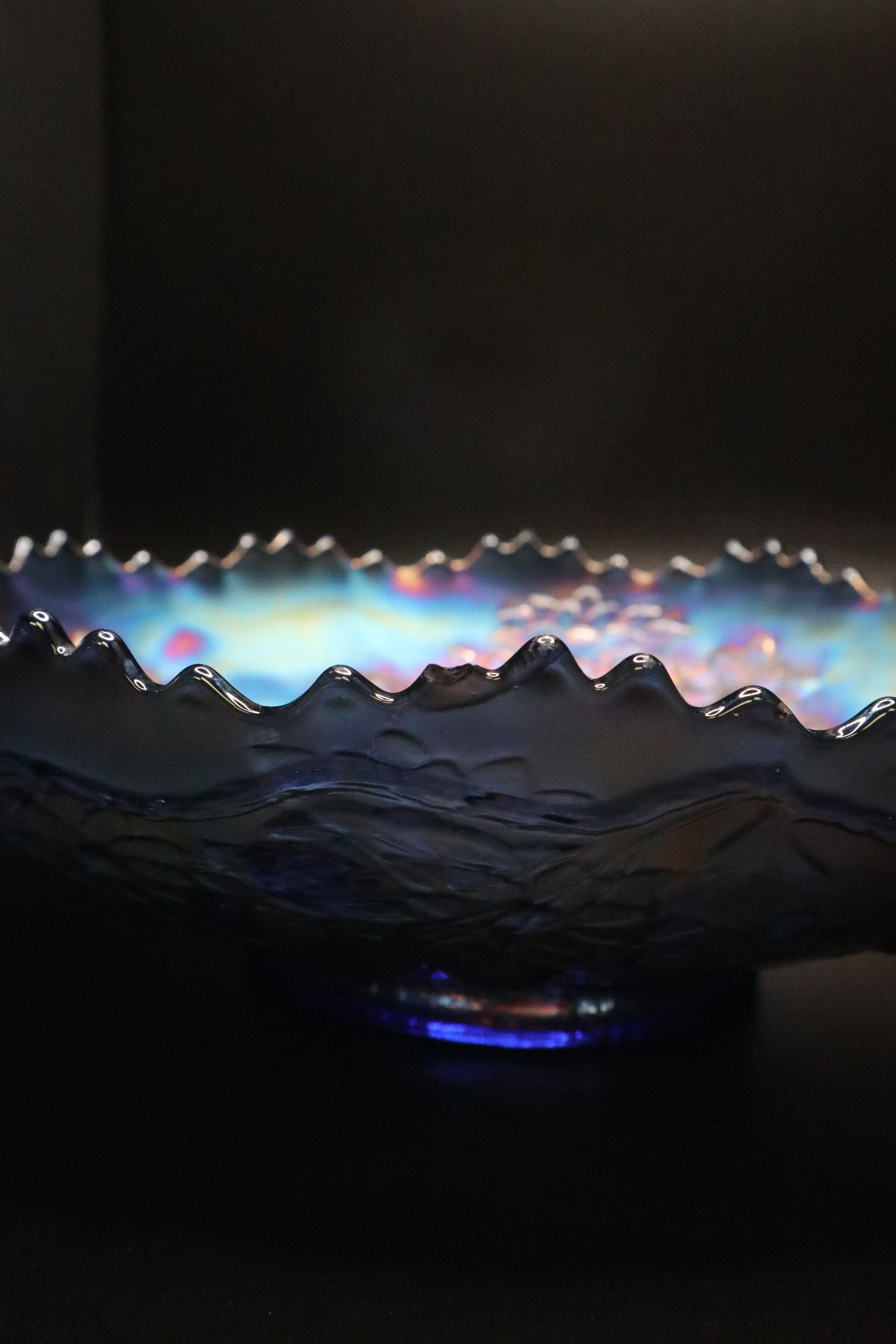 ANTIQUE FENTON BLUE "ORANGE TREE" CARNIVAL GLASS BOWL (AS IS)