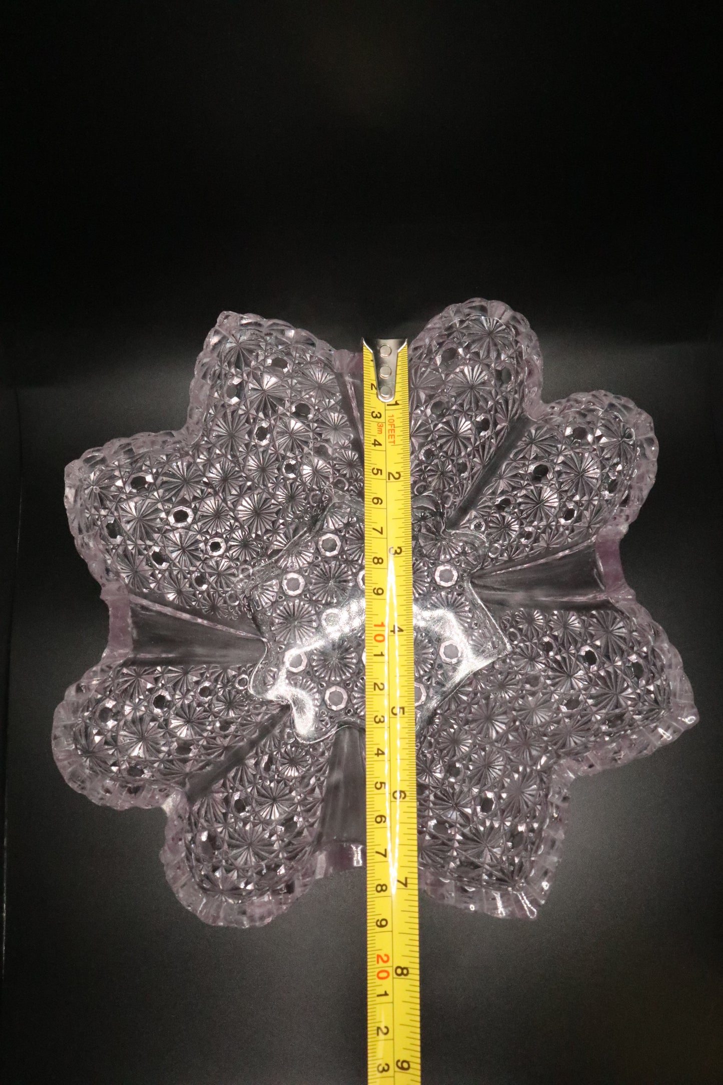 VINTAGE DAISY AND BUTTON SAWTOOTH CUT LAVENDER CRYSTAL SET OF 5 SMALL BOWLS AND 1 MEDIUM
