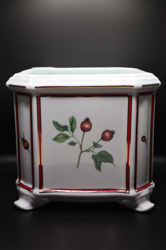 "WINTER BERRY" COLLECTION CACHEPOT BY FITZ & FLOYD