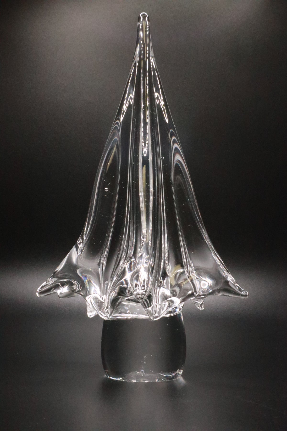 VINTAGE CLEAR ART GLASS CHRISTMAS TREE