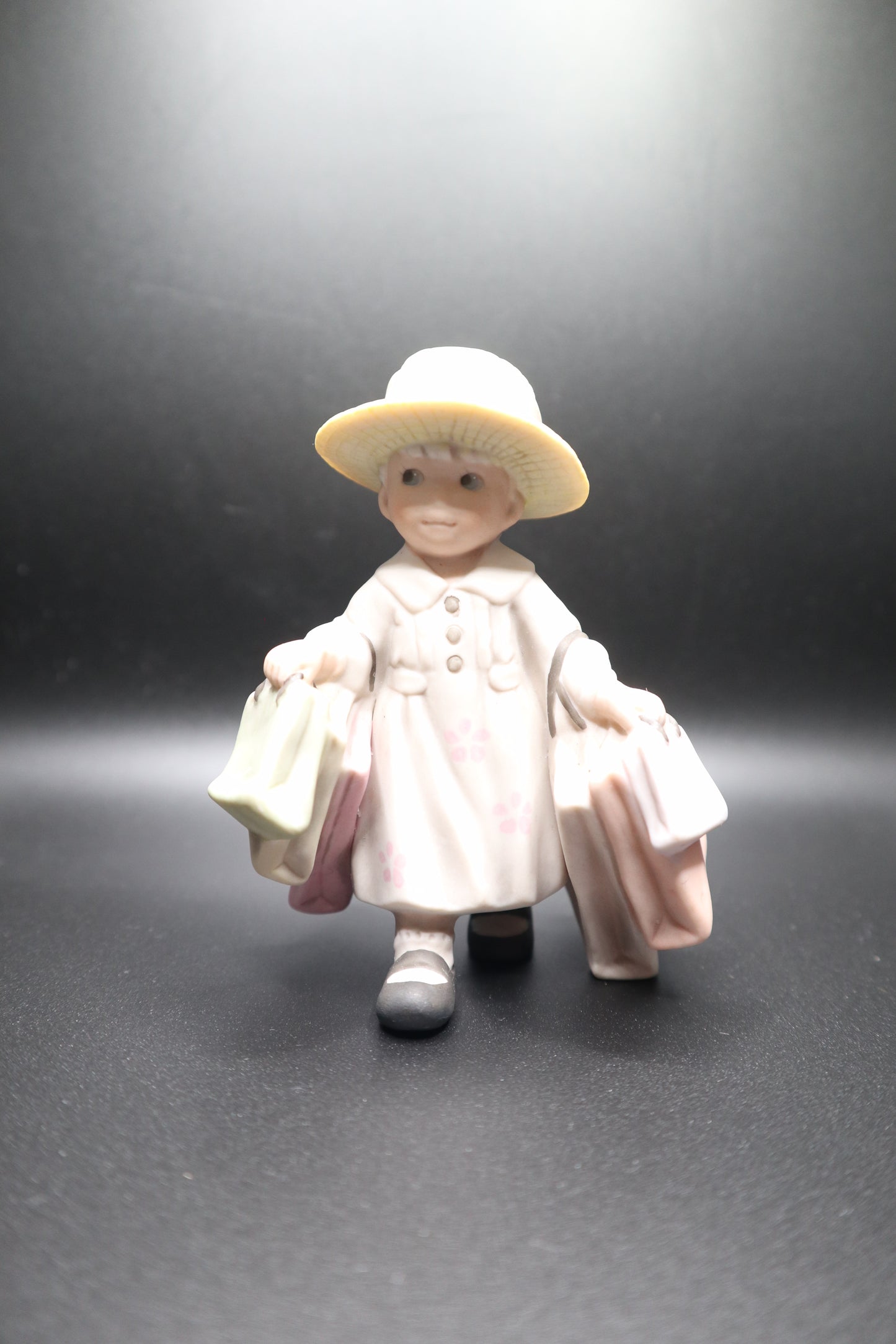 1998 SHOPPING GIRL NBM BAHNER STUDIOS AG LICENSED BY ALASKA MOMMA, INC