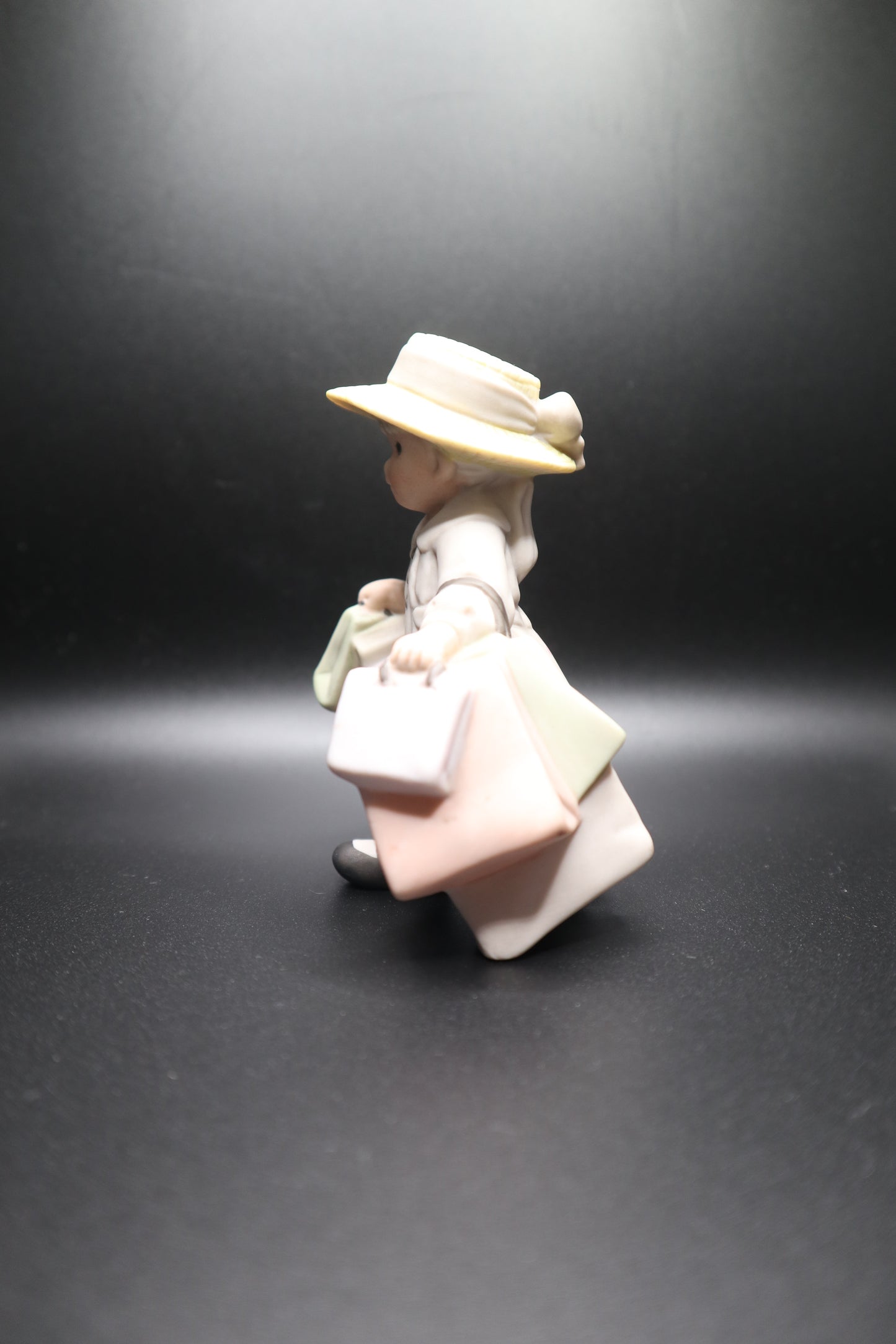 1998 SHOPPING GIRL NBM BAHNER STUDIOS AG LICENSED BY ALASKA MOMMA, INC