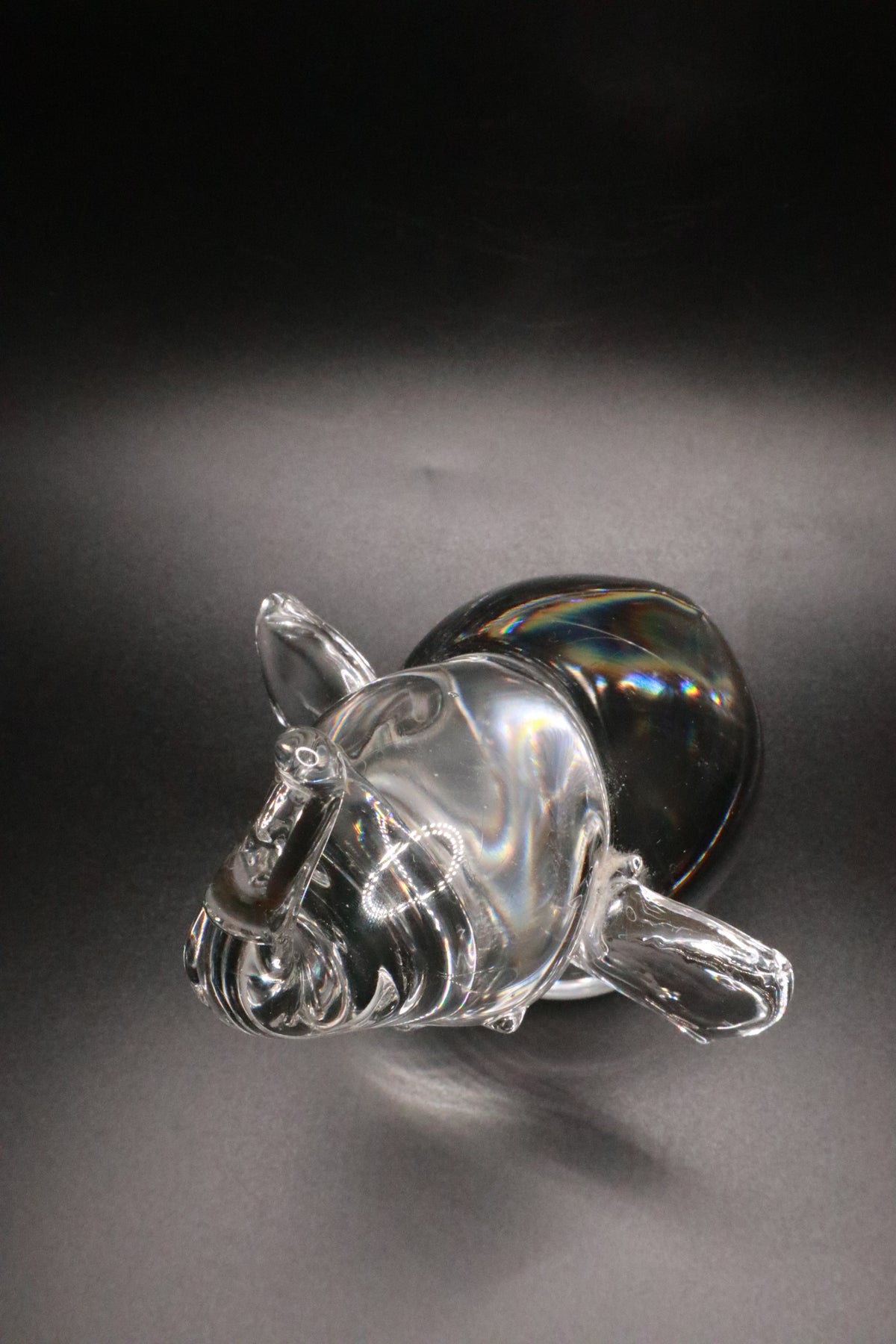 VINTAGE CLEAR GLASS ART ELEPHANT FIGURINE HAND BLOWN (AS IS)