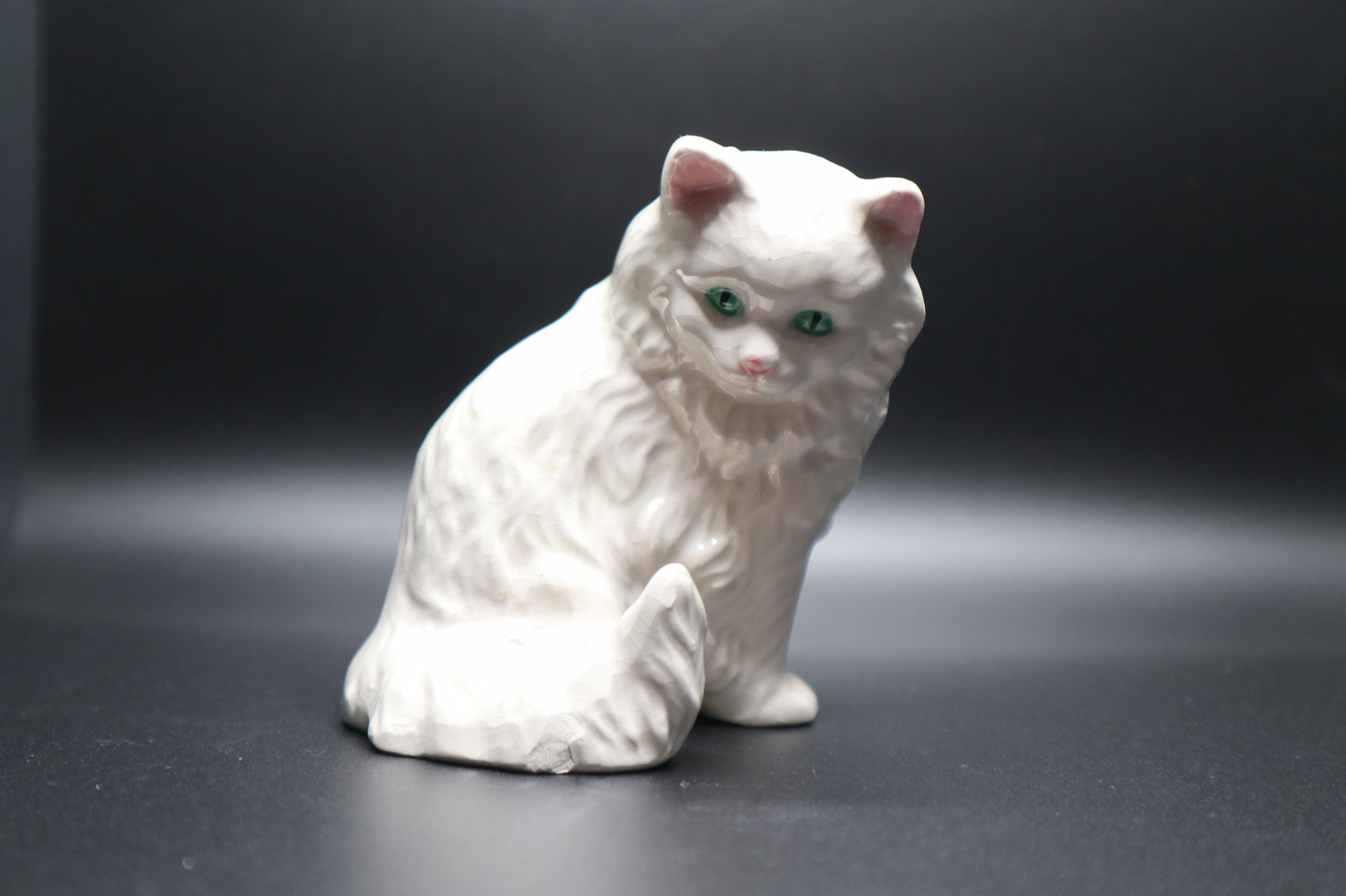 VINTAGE GOEBEL GERMANY WHITE CAT