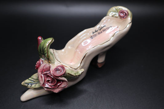 BLUE SKY PORCELAIN MINI SHOE W/ ROSES