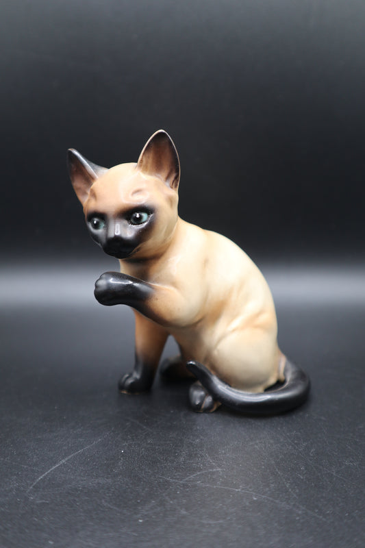 VINTAGE LEFTON SIAMESE CAT FIGURINE