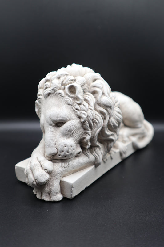 SLEEPING VATICAN LION PLASTER FACSIMILES LTD