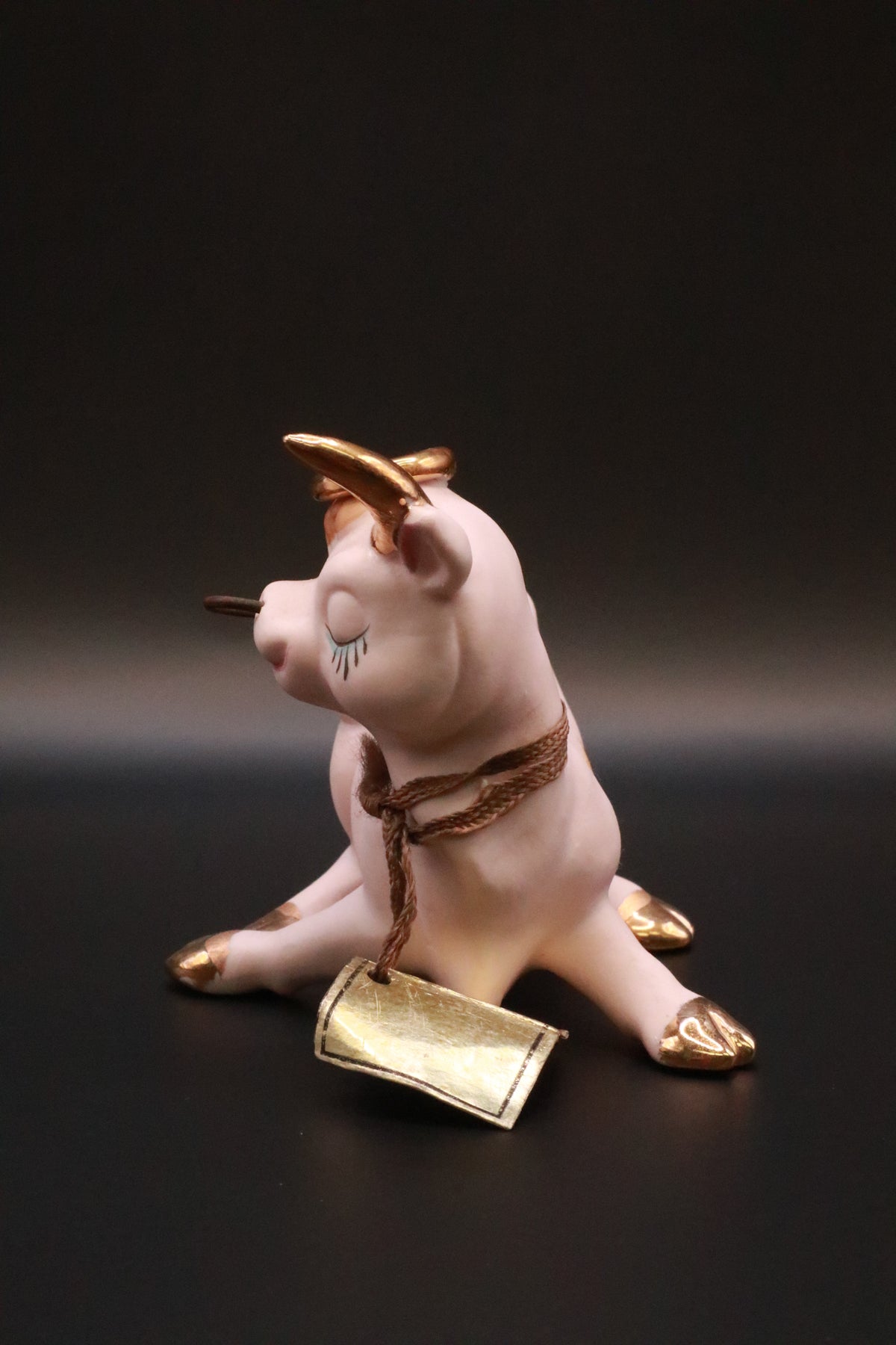 VINTAGE 1950'S NAPCO CERAMICS ANTHROPOMORPHIC HOLY COW FAMILY LONG HORN BULL AND COW BELL COW FIGURINES (SET OF 2)