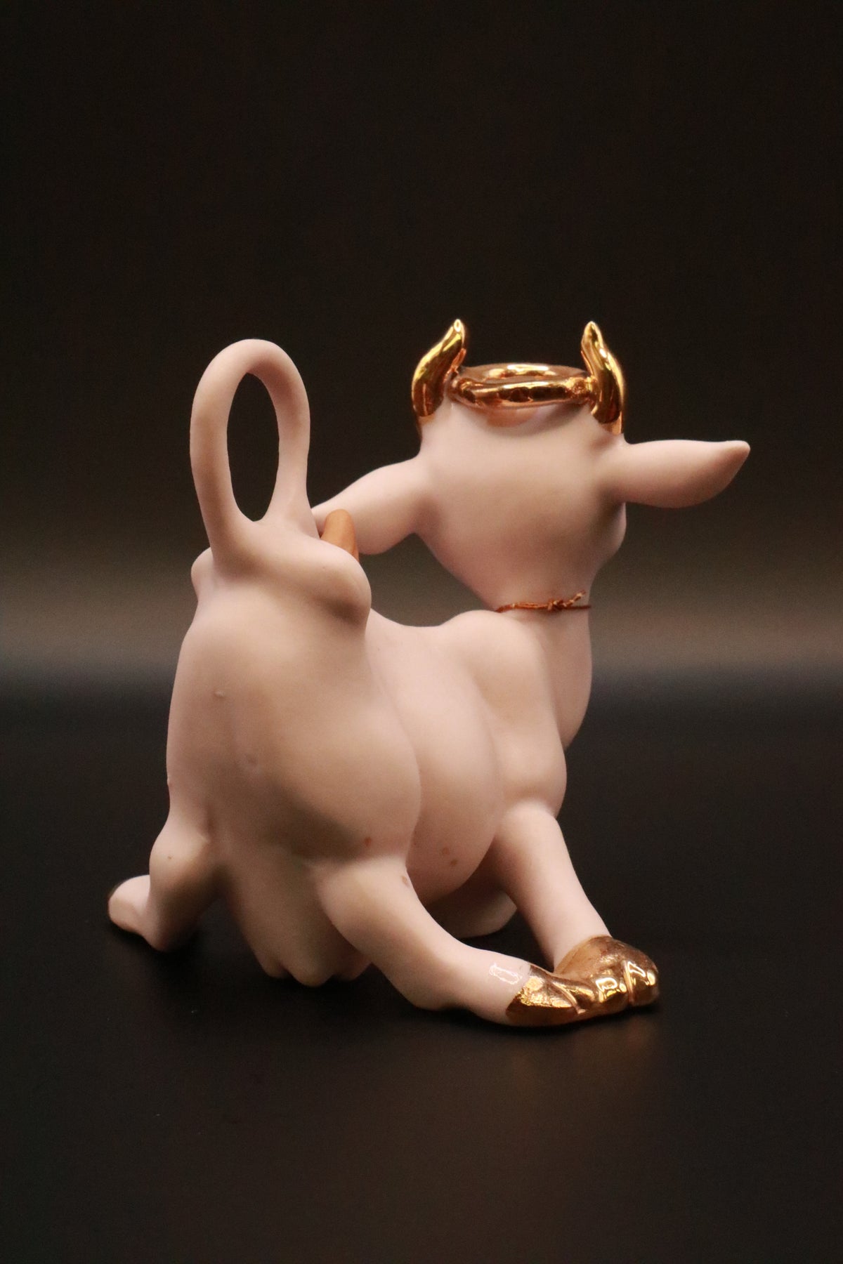 VINTAGE 1950'S NAPCO CERAMICS ANTHROPOMORPHIC HOLY COW FAMILY LONG HORN BULL AND COW BELL COW FIGURINES (SET OF 2)