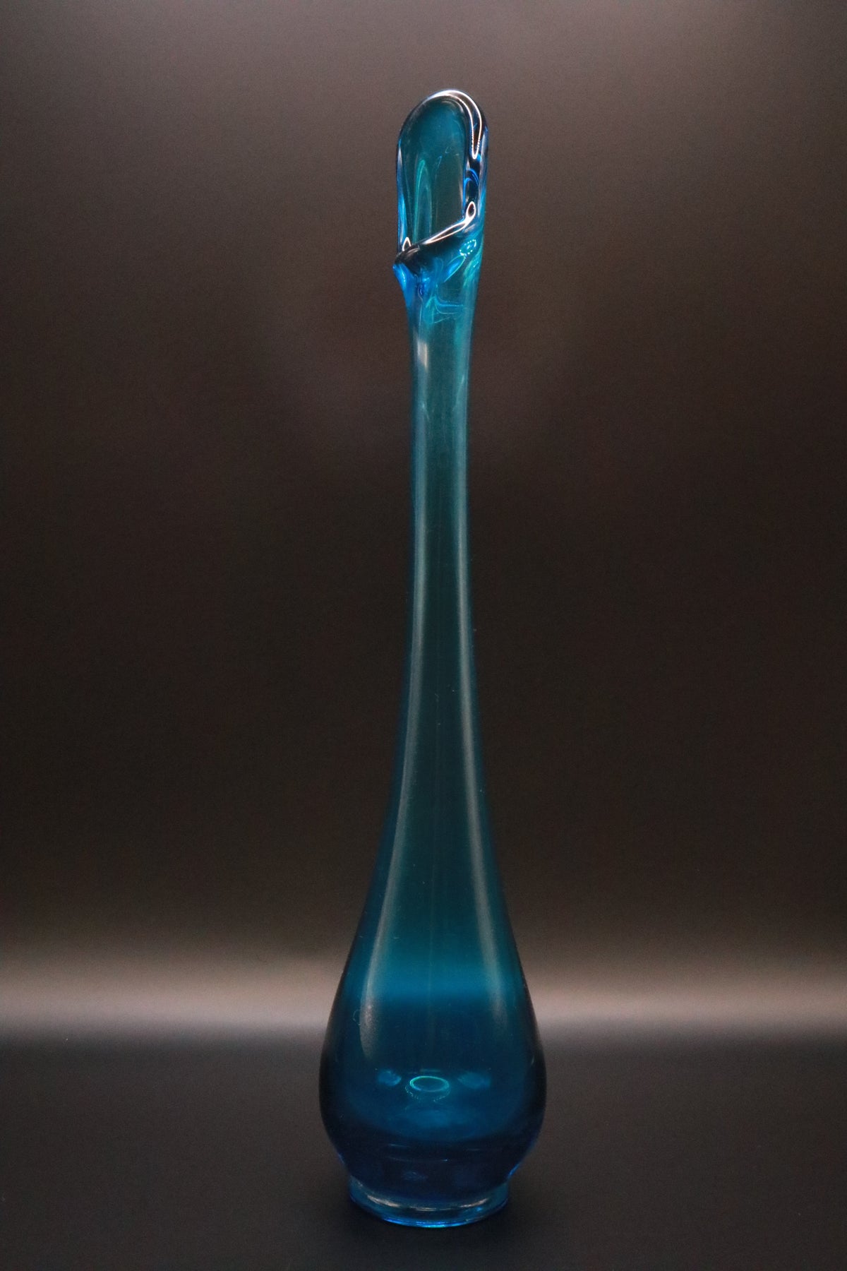 MCM VIKING "BLUENIQUE" SWUNG ART GLASS VASE