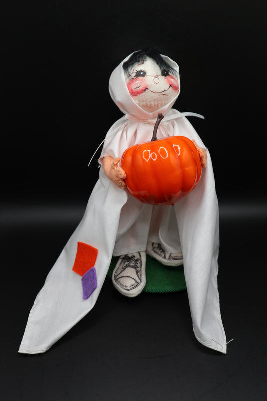 ANNALEE CHILD IN GHOST COSTUME