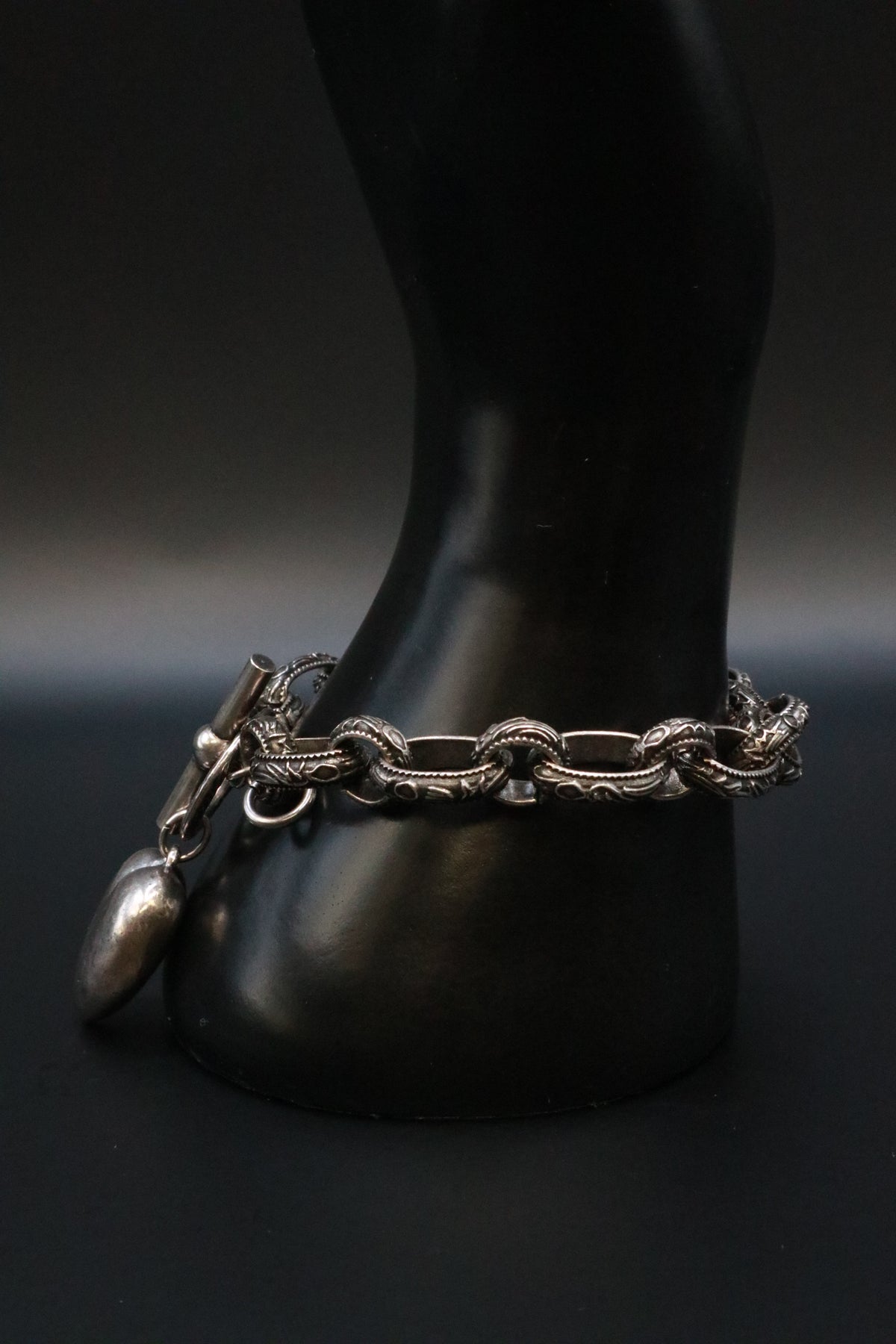 SILVER TONE BRACELET WITH ANTIQUE .999 SILVER SOLID PUFF HEART