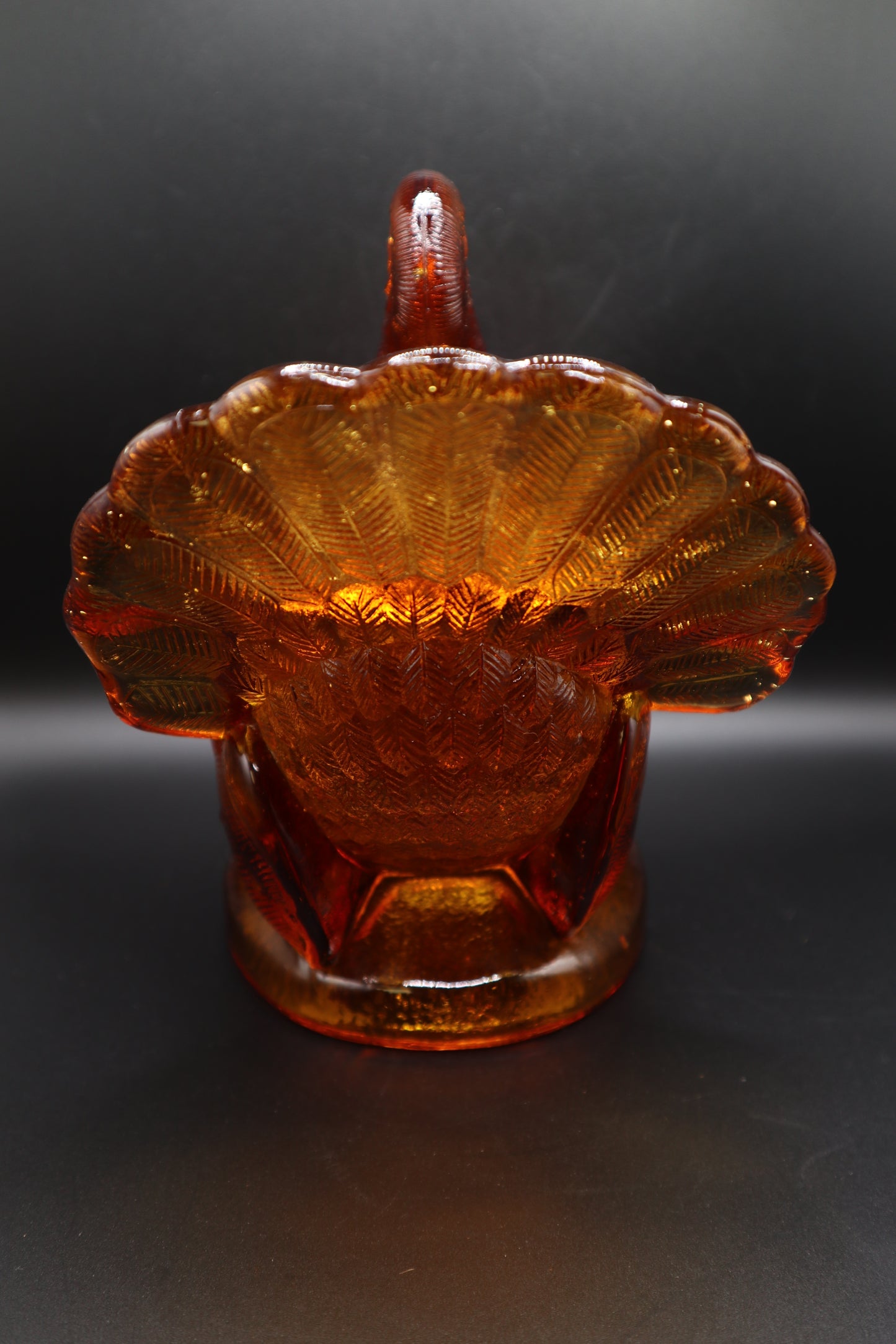 VINTAGE LE SMITH GOLDEN AMBER COVERED TURKEY DISH