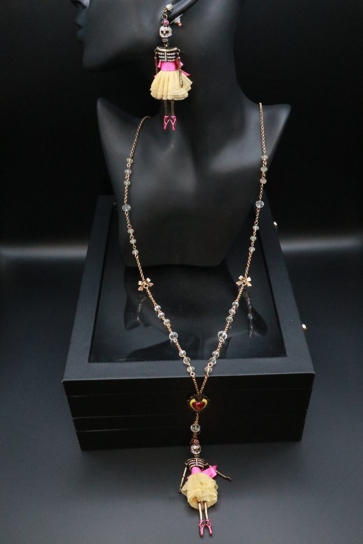 VINTAGE BETSEY JOHNSON SKELETON SKULL EARRINGS AND NECKLACE SET
