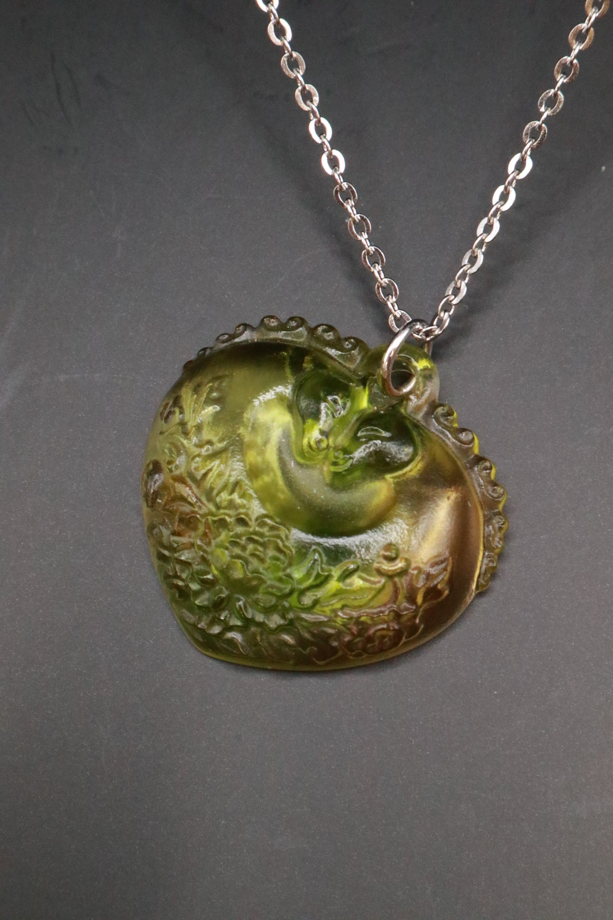LIULI GONG FANG CRYSTAL GLASS ART "MY LOVE FOR YOU IS UNCONDITIONAL" PENDANT 4574/5000