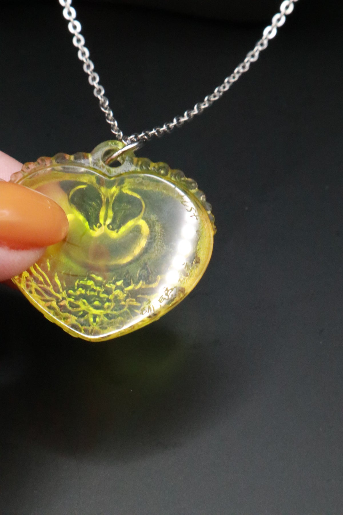 LIULI GONG FANG CRYSTAL GLASS ART "MY LOVE FOR YOU IS UNCONDITIONAL" PENDANT 4574/5000