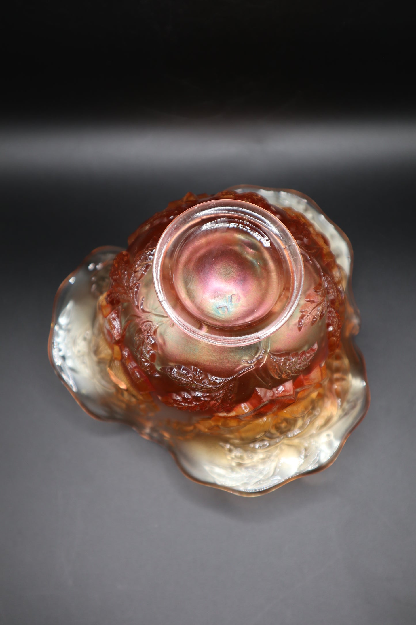 DUGAN WREATH OF ROSES MARIGOLD CARNIVAL GLASS BOWL