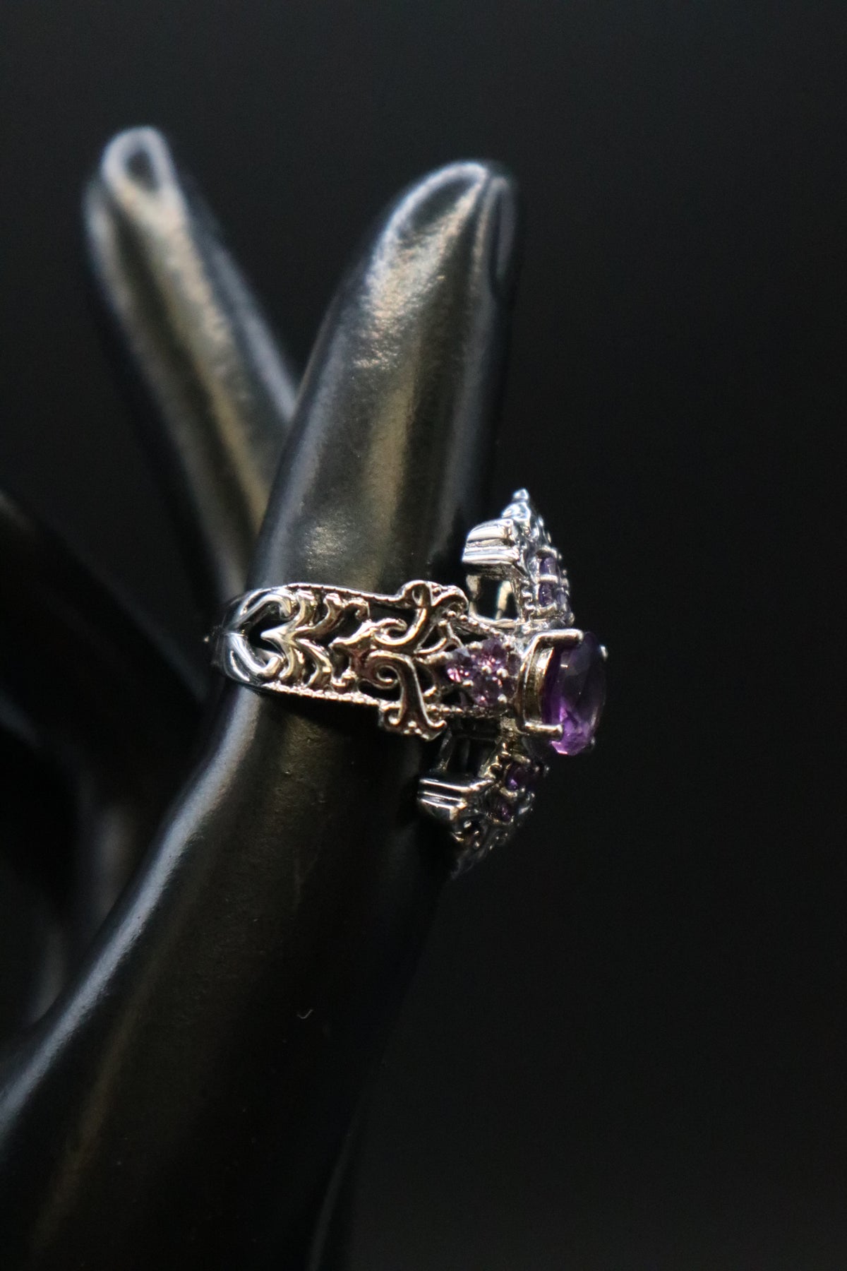 KARIS STS VICTORIAN STYLE AMETHYST GEMSTONE CROSS RING SIZE 6