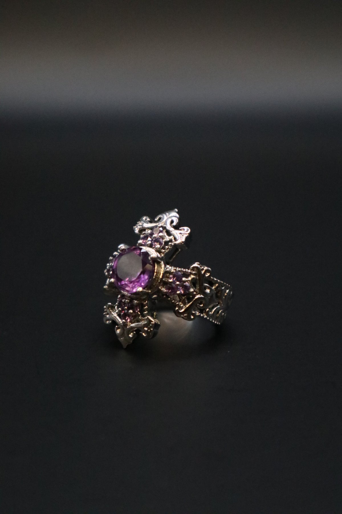 KARIS STS VICTORIAN STYLE AMETHYST GEMSTONE CROSS RING SIZE 6