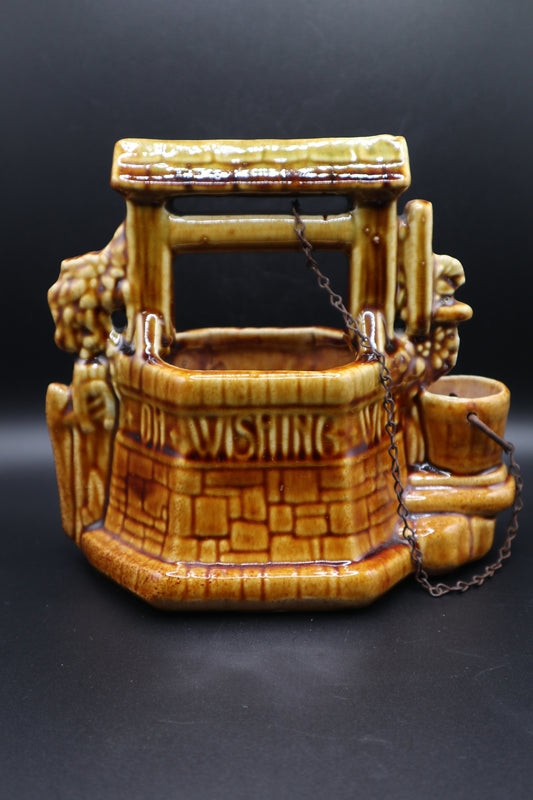 McCoy USA WISHING WELL